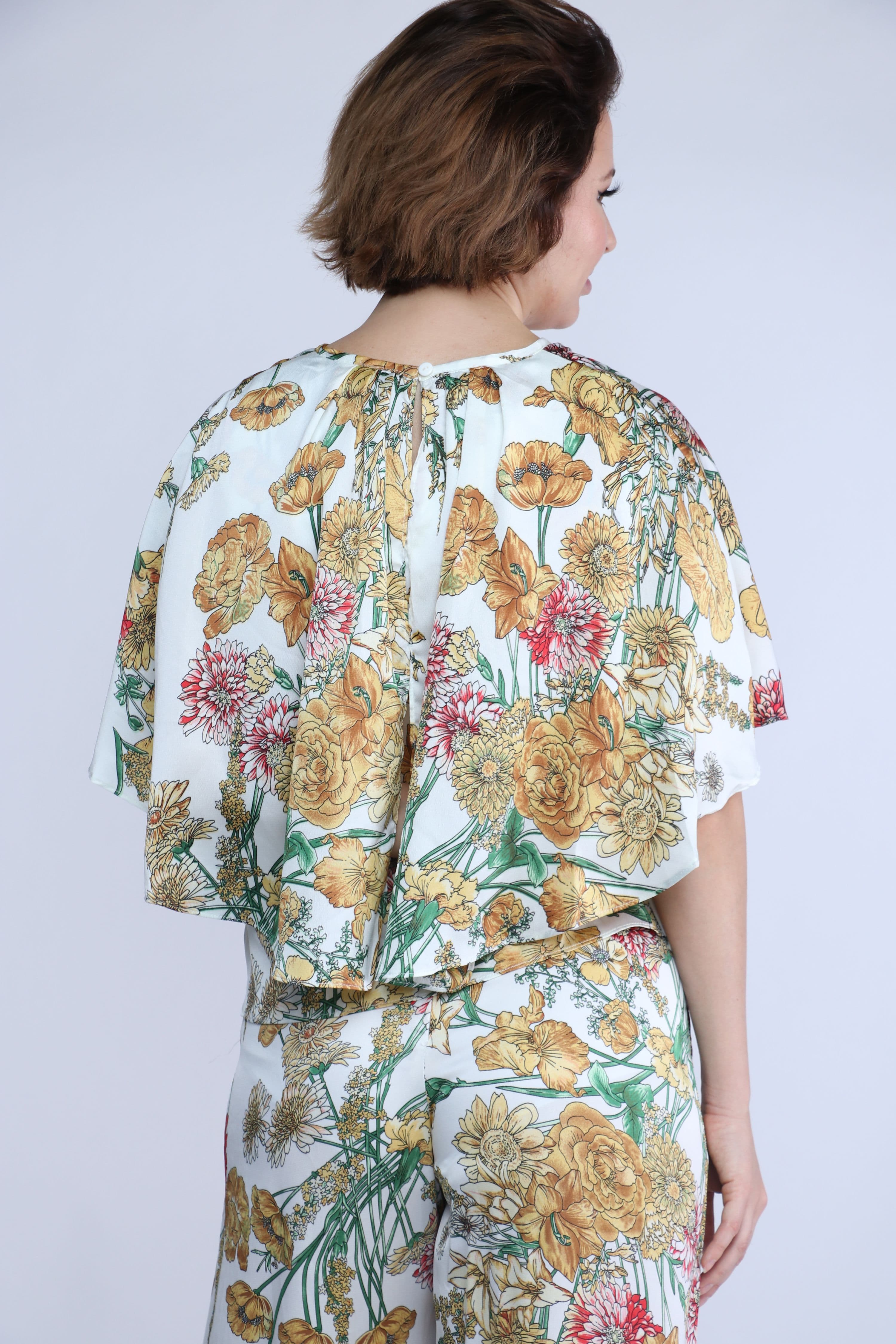 نتشي بلوزة موردة فراشة نص كم نسائي