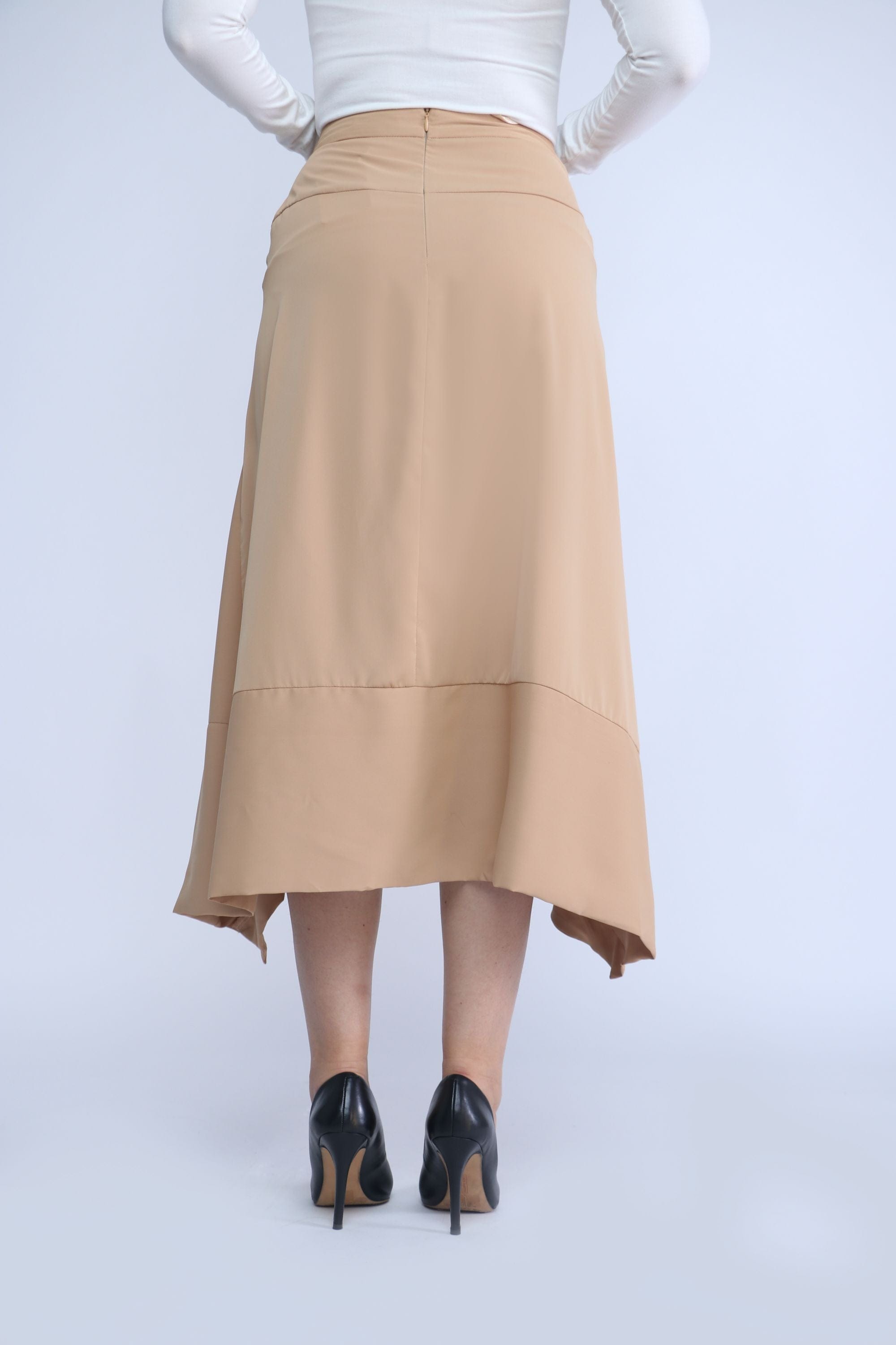 نتشي تنورة ميدي بوليستر لف سادة برباط خصر