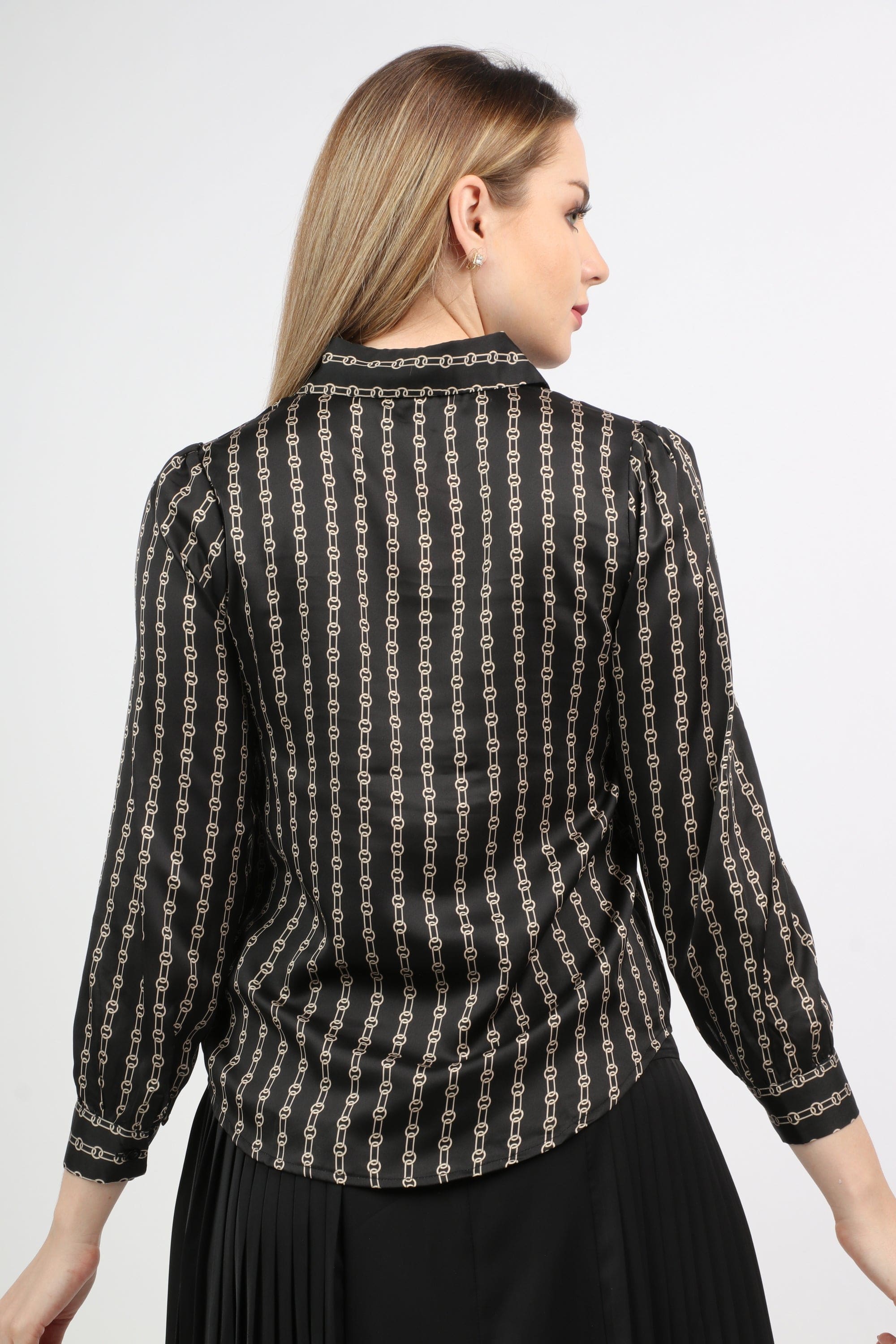 نتشي قميص منقوش نسائي بياقة طويلة