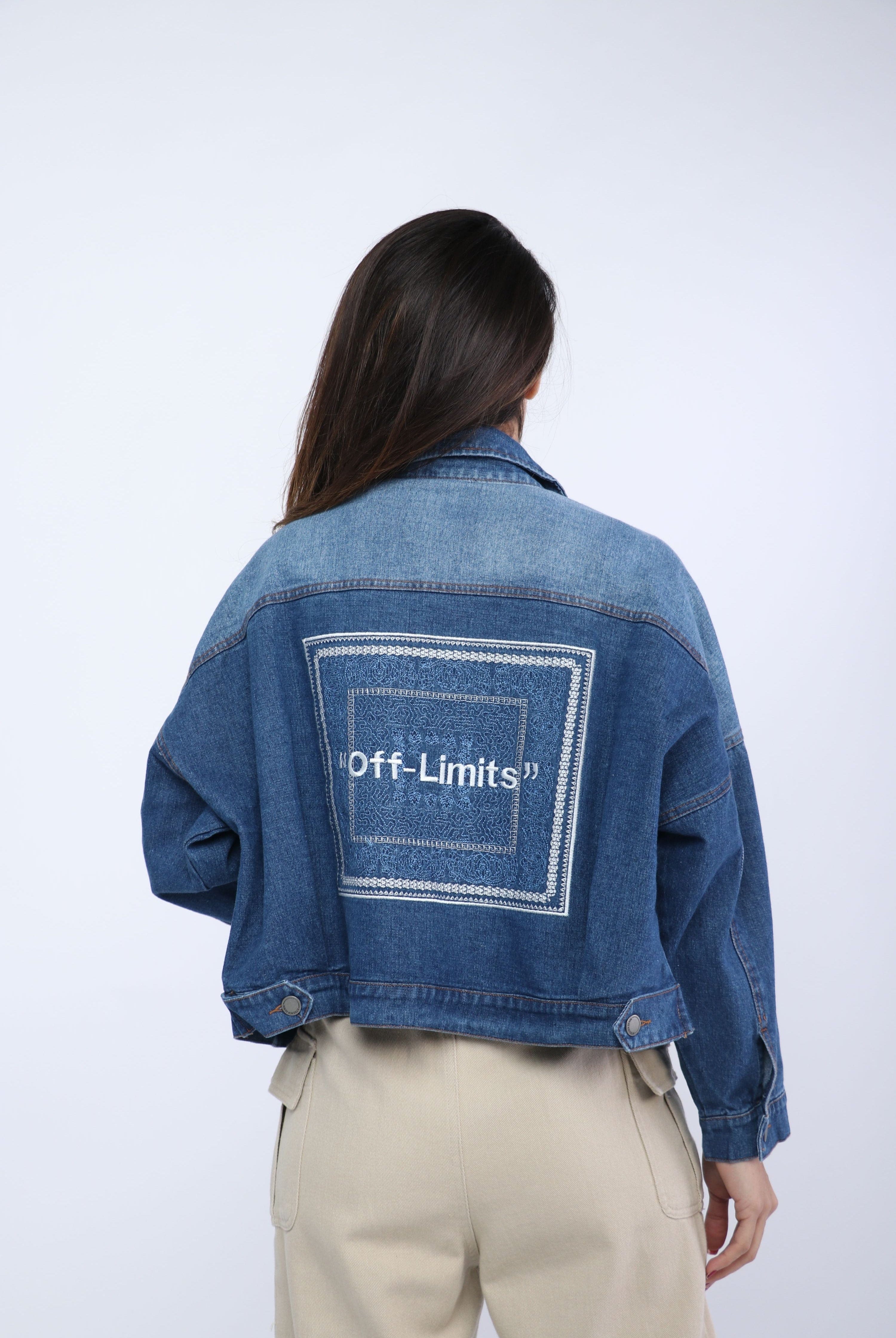 كيتشن جاكيت واسع بأزرار أمامية معدنية كم طويل نسائي أزرق داكن