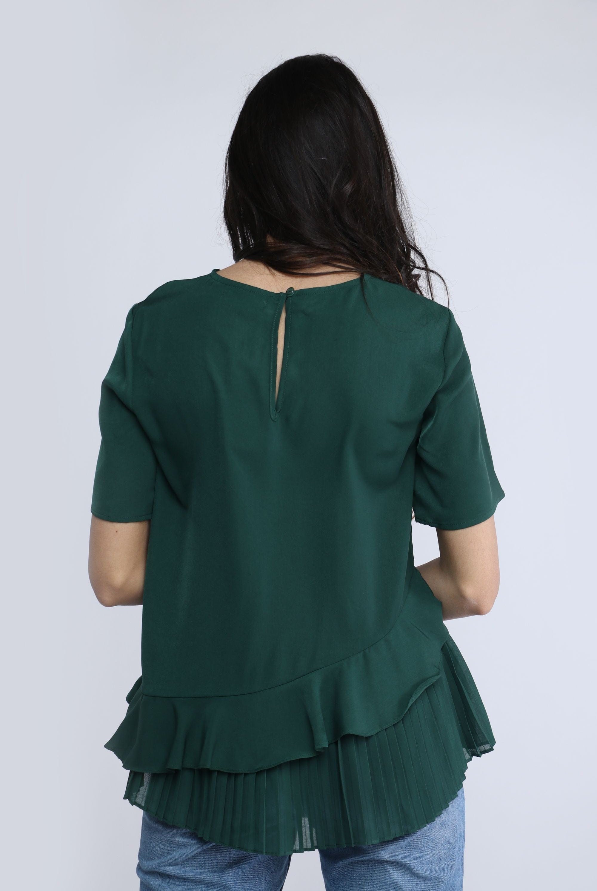 نتشي بلوزة بأكمام قصيرة بوليستر مزين بليسية