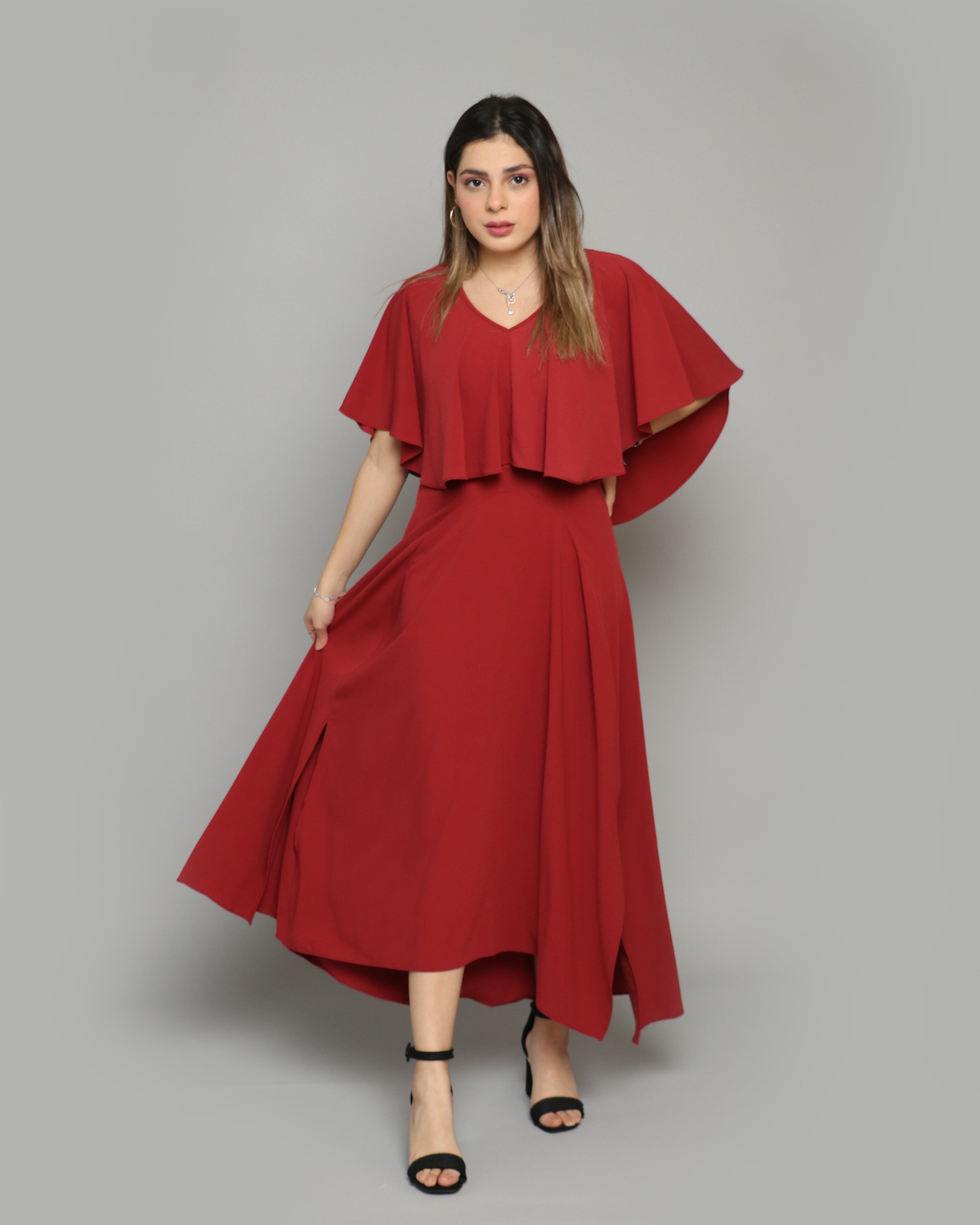 ميكا فستان ميدي كم على شكل فراشة سادة