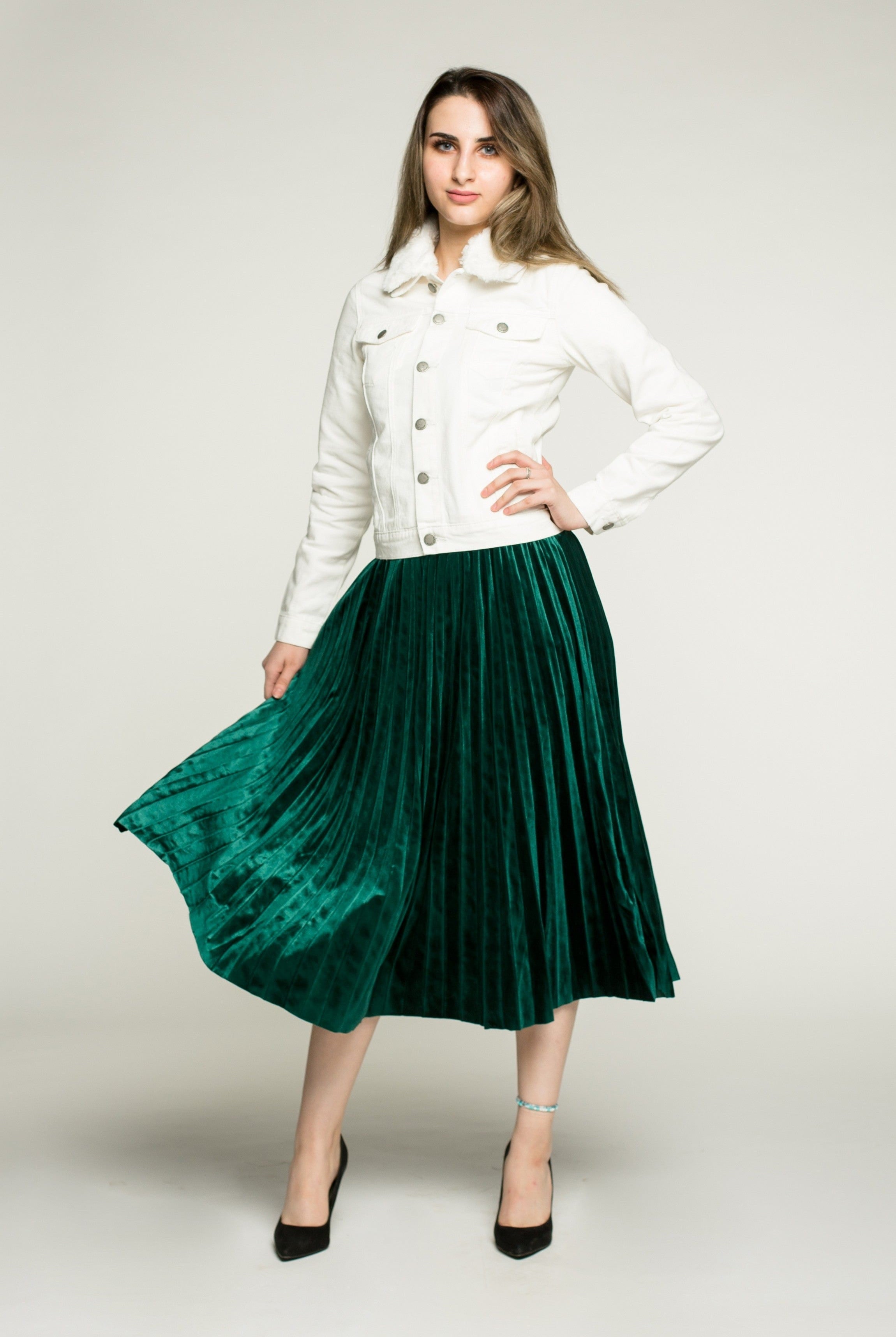 نتشي سترة جينز بأزرار أمامية بأكمام طويلة