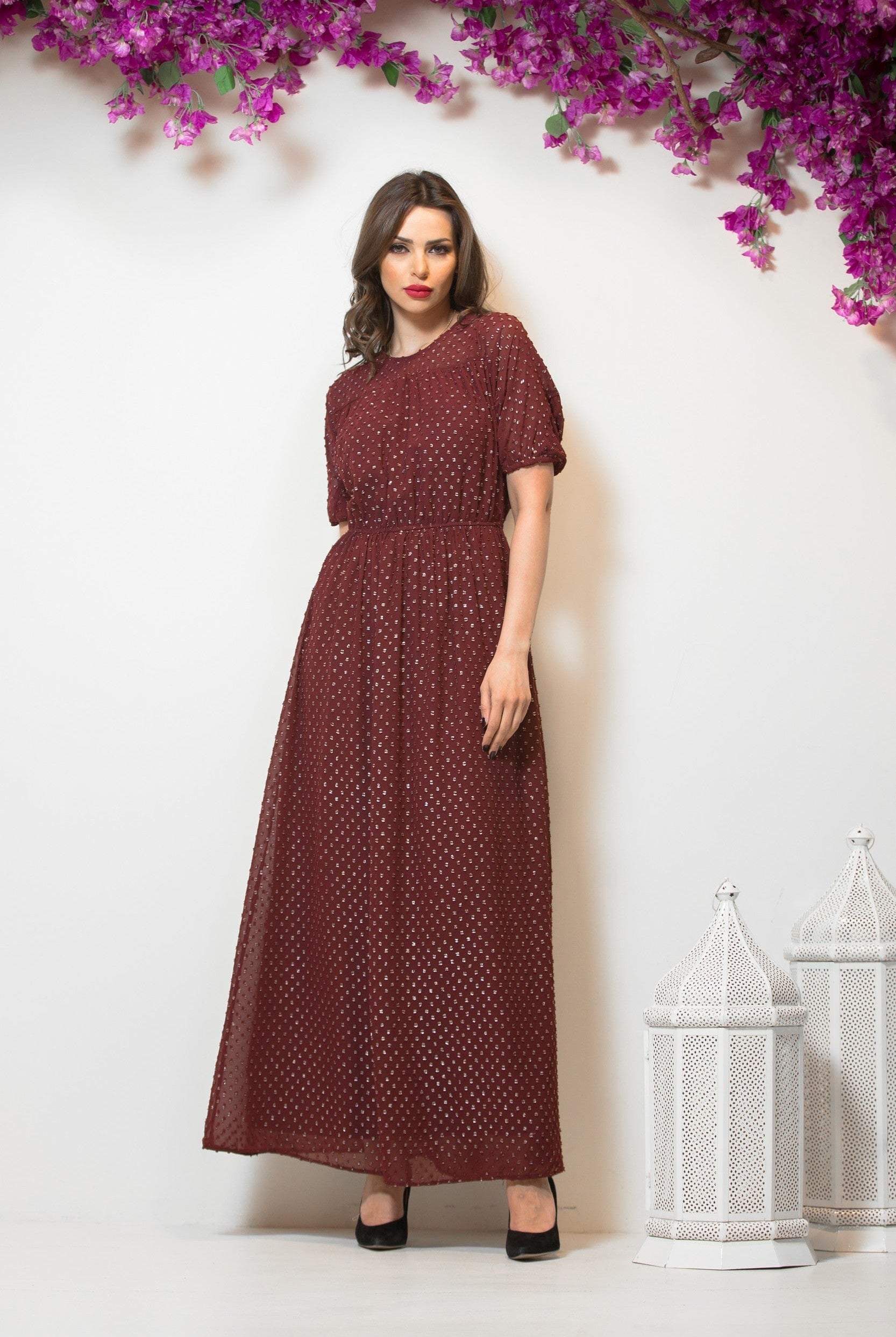 نتشي فستان طويل بوليستر بكم فراشة قصير