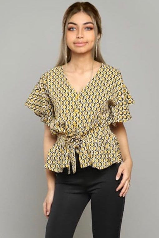 ميكا بلوزة منقوشة برباط علي الخصر