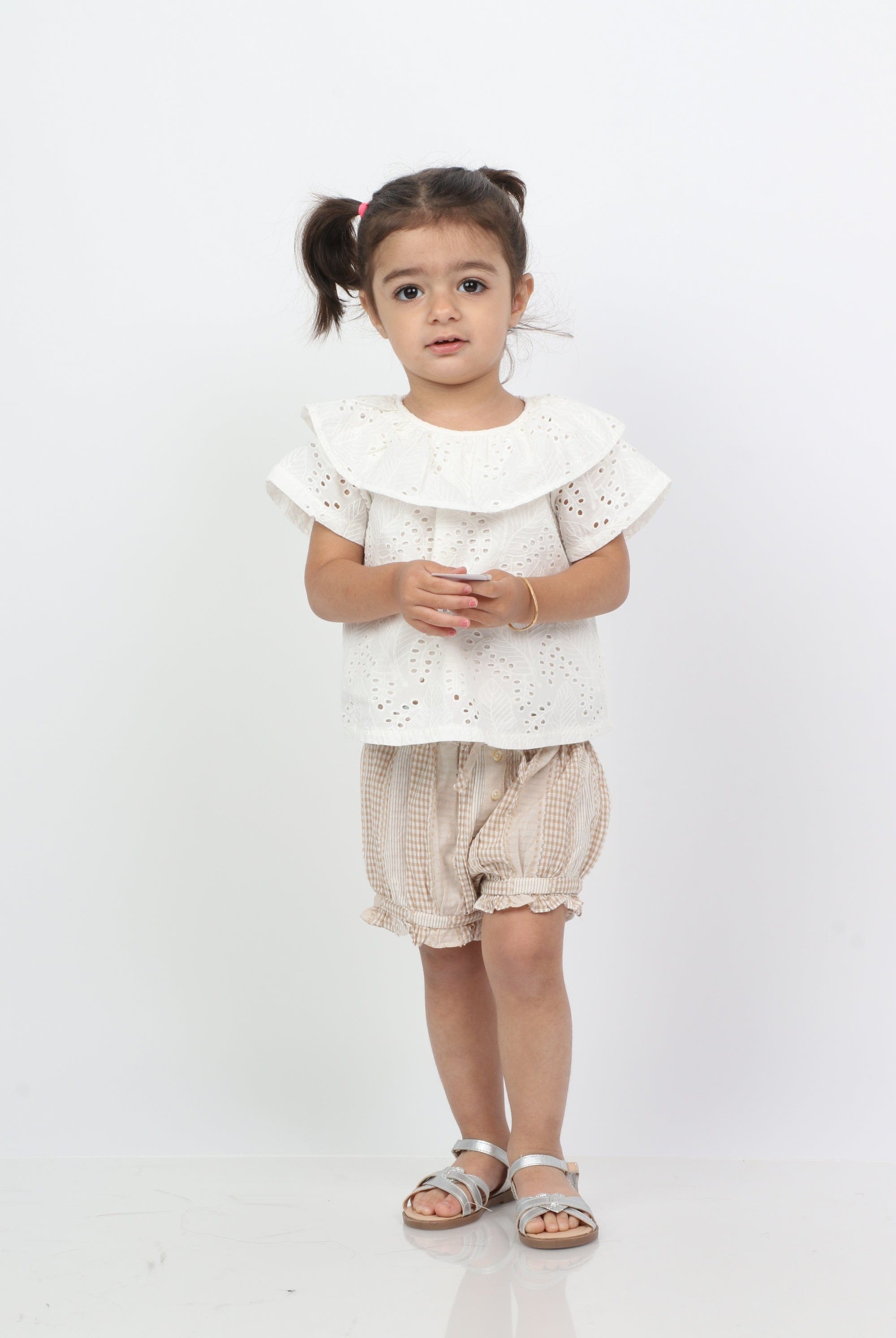 جينجرسنابس بلوزة بناتي رضع مخرمة سادة برقبة دائرية أبيض