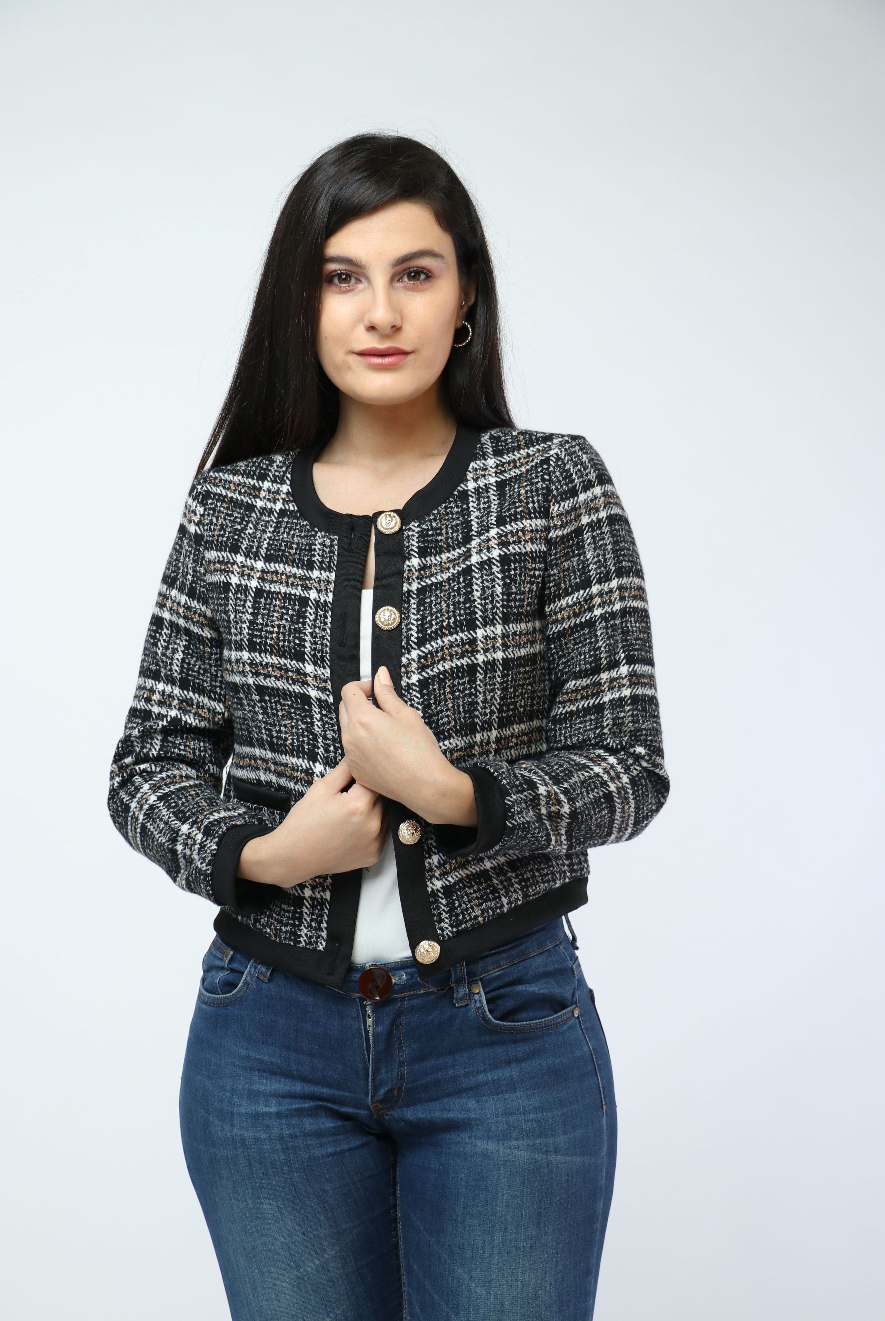 نتشي سترة مربعات بأزرار أمامية بأكمام طويلة أسود