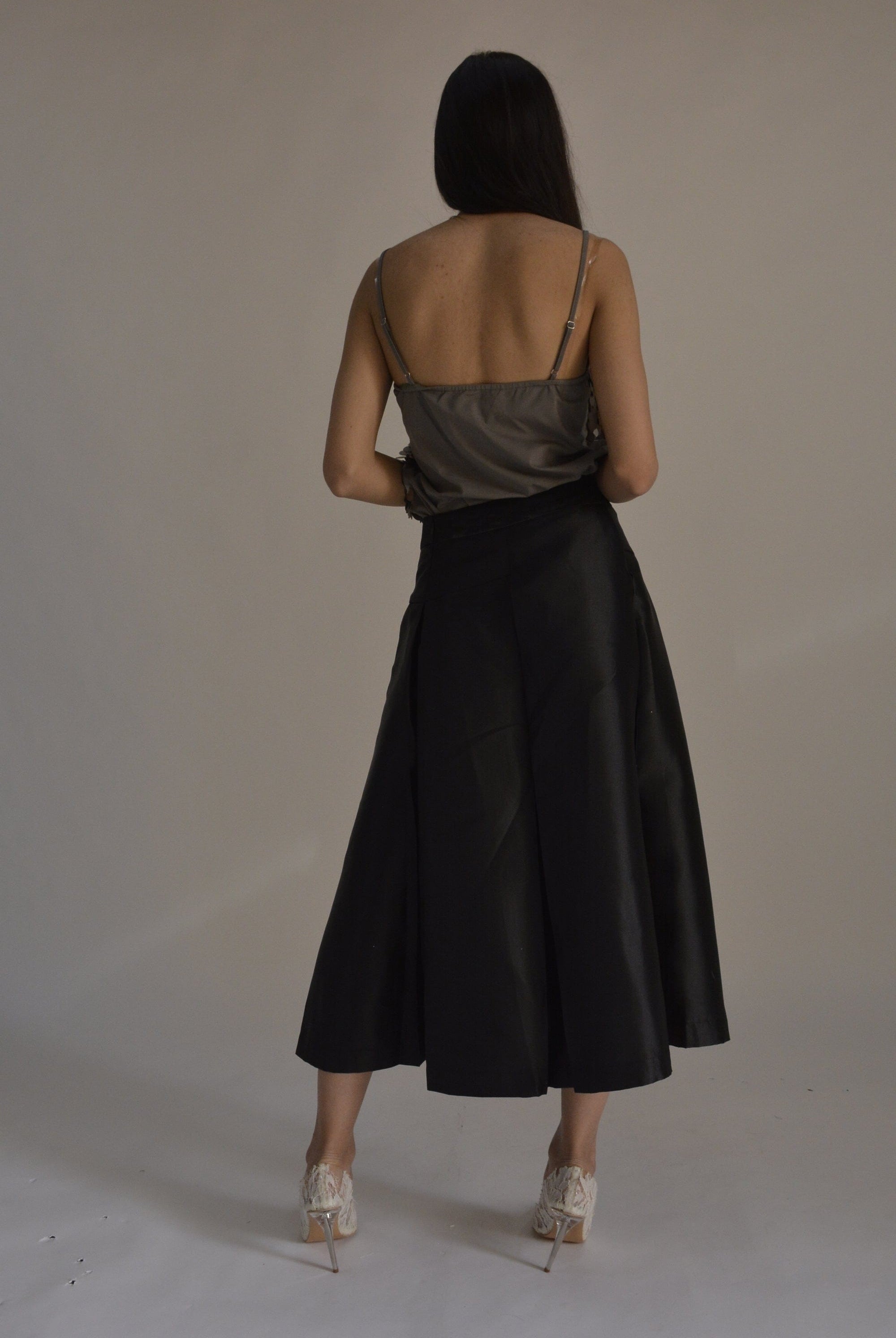 نتشي بلوزة حمالات سهرة ترتر نسائي