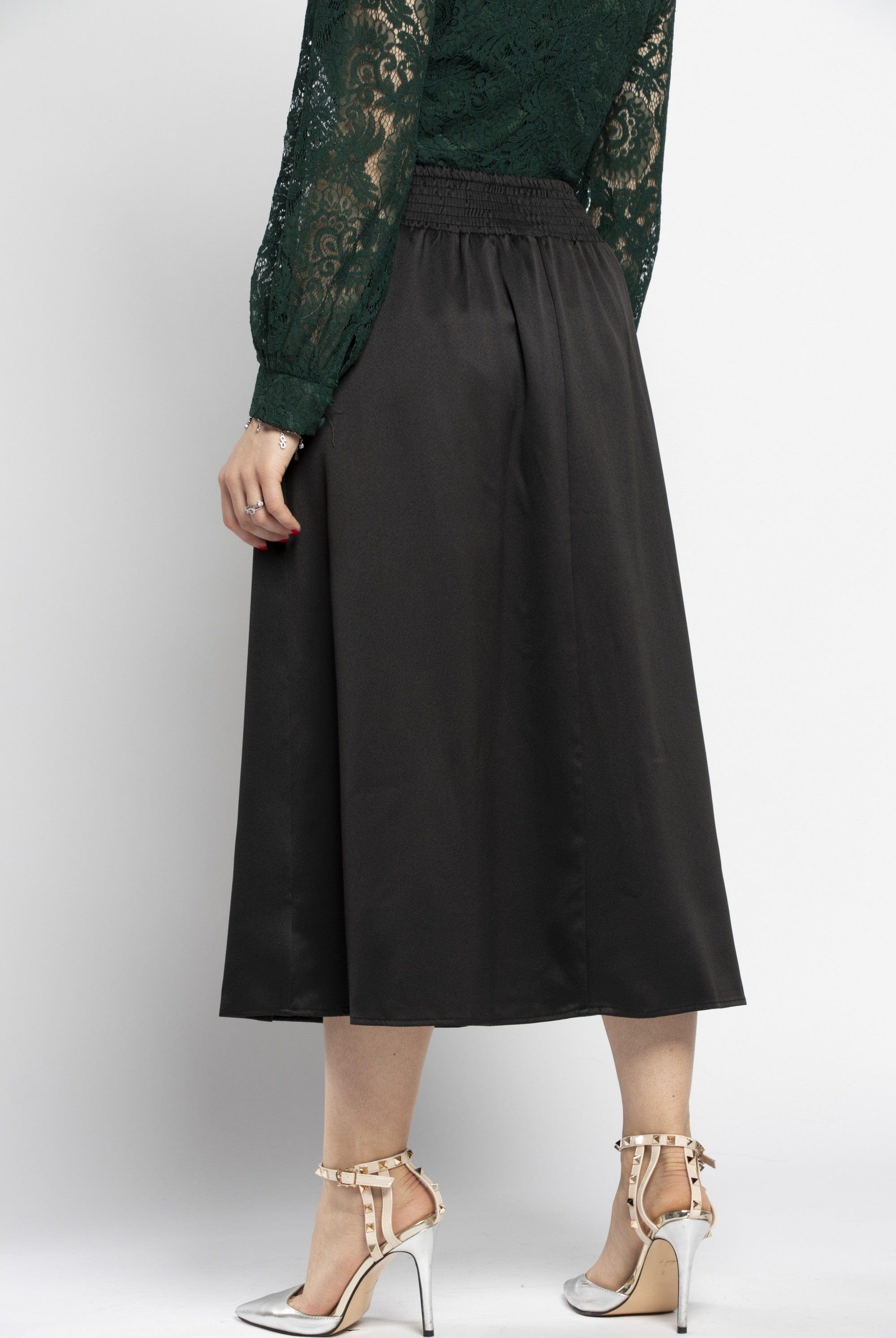 نتشي تنورة ميدي كسرات أمامية عريضة مع حزام عريض مزين بأزرار