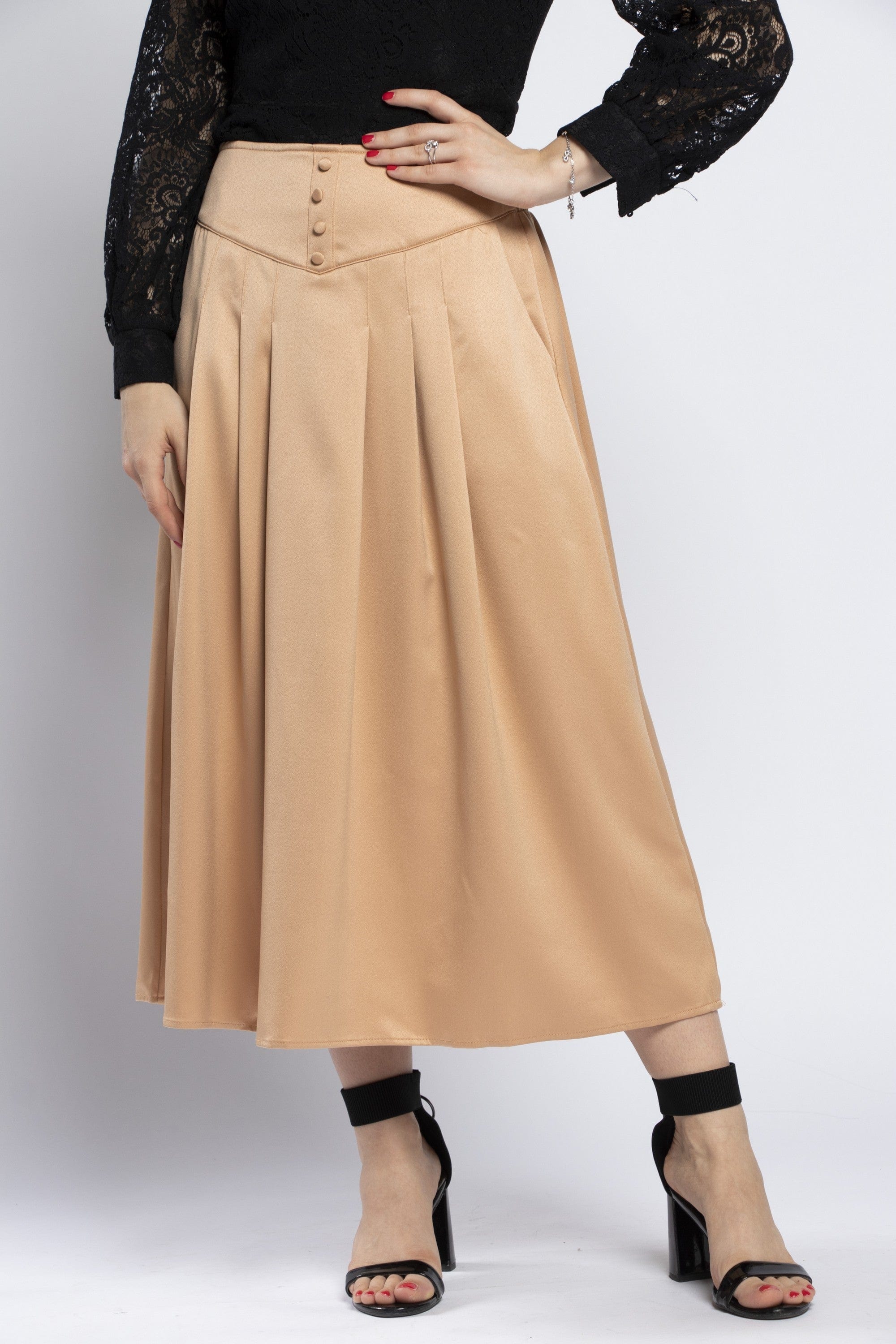 نتشي تنورة ميدي كسرات أمامية عريضة مع حزام عريض مزين بأزرار