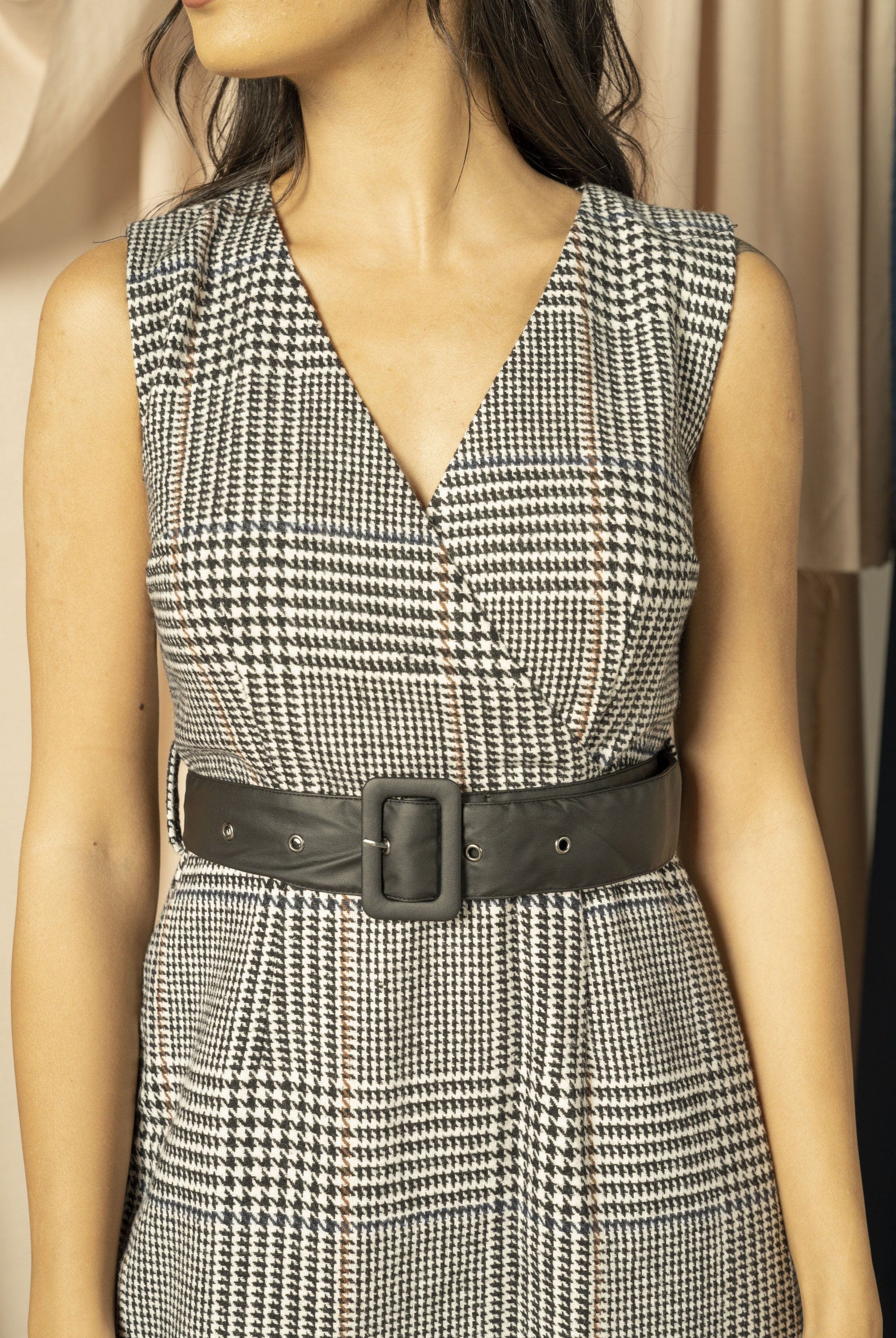 نتشي فستان ميدي صوف كت مع حزام على الخصر نسائي أوف وايت