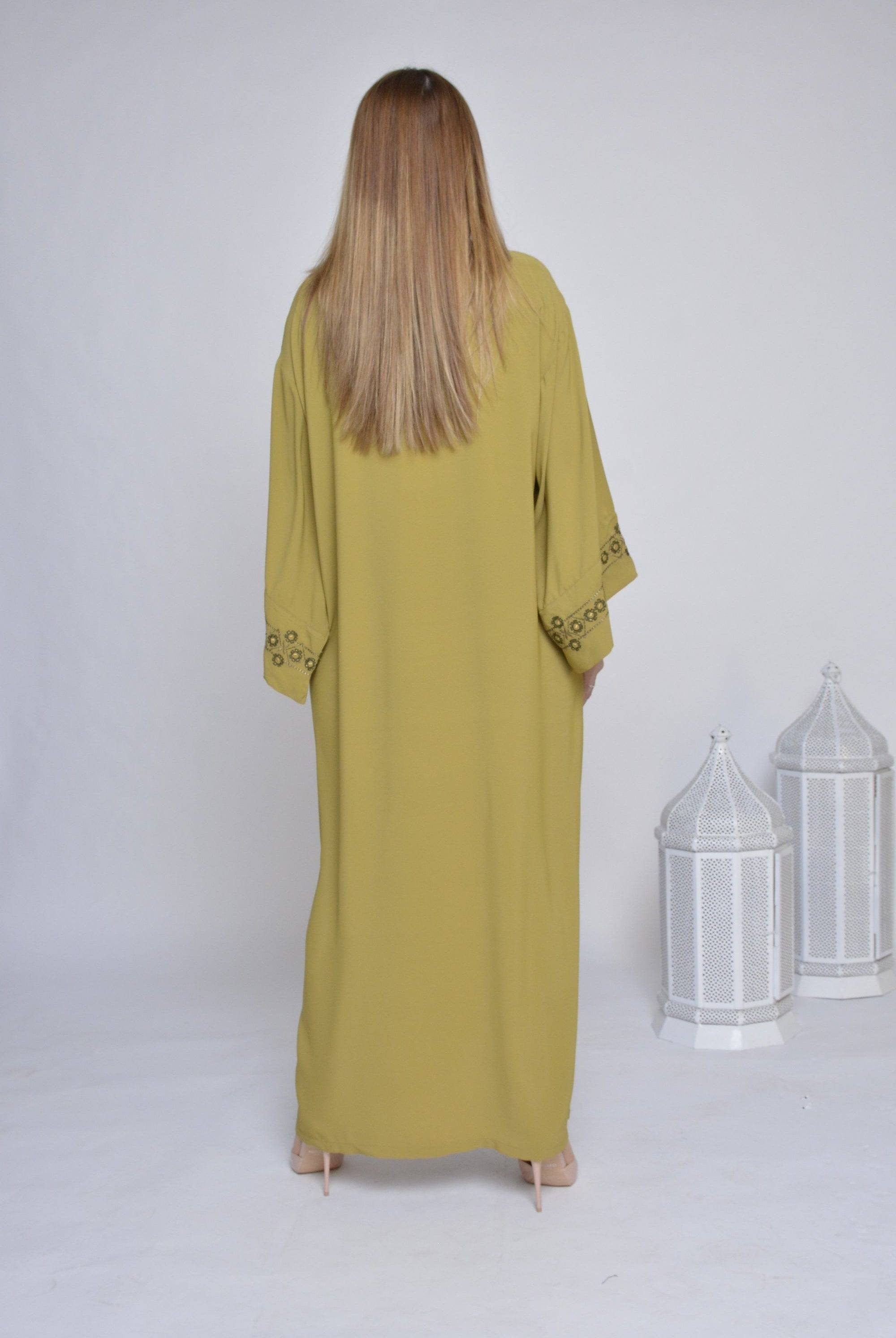 ديامانتين قفطان مطرزة ماكسي بأكمام طويلة