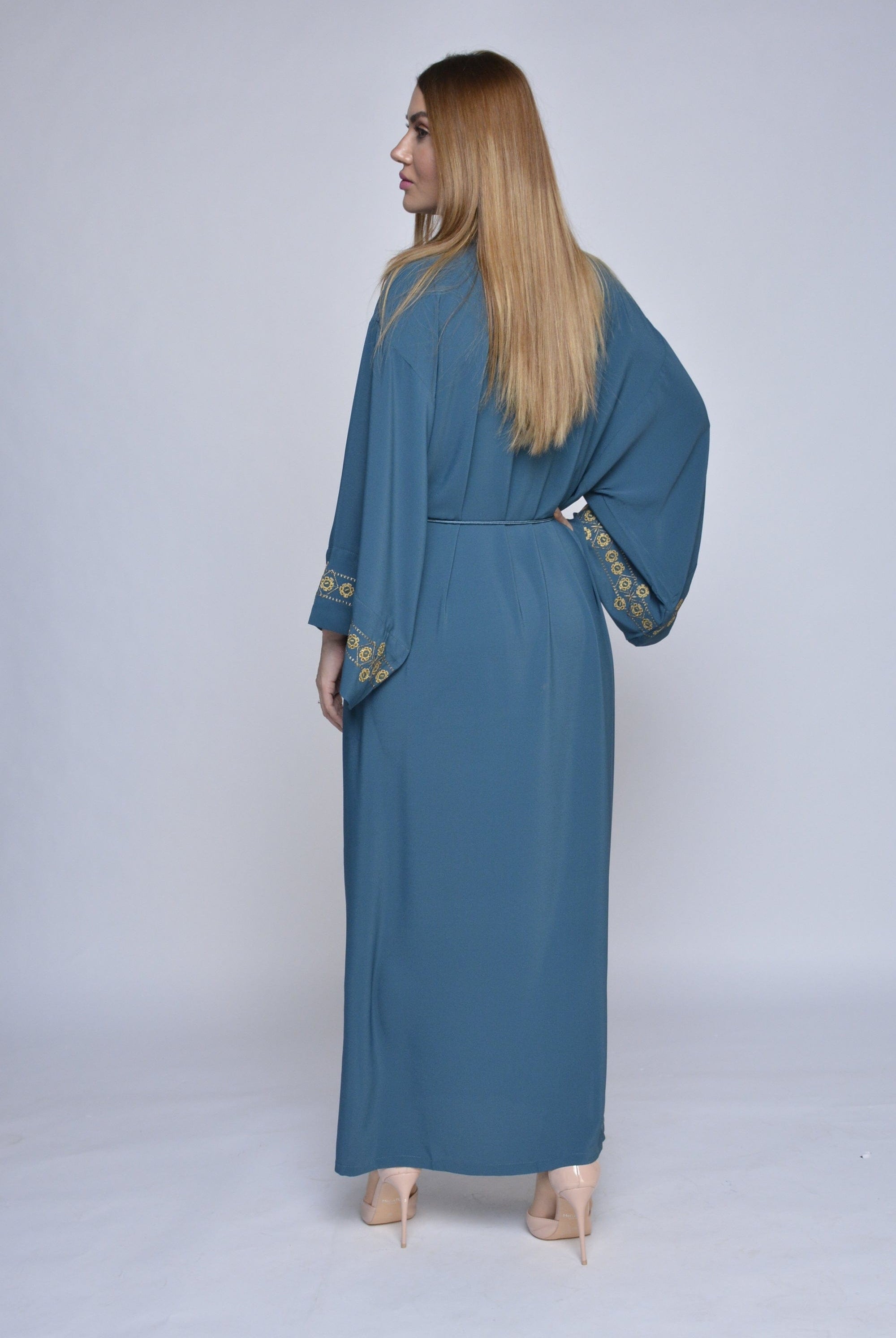 ديامانتين قفطان مطرزة ماكسي بأكمام طويلة