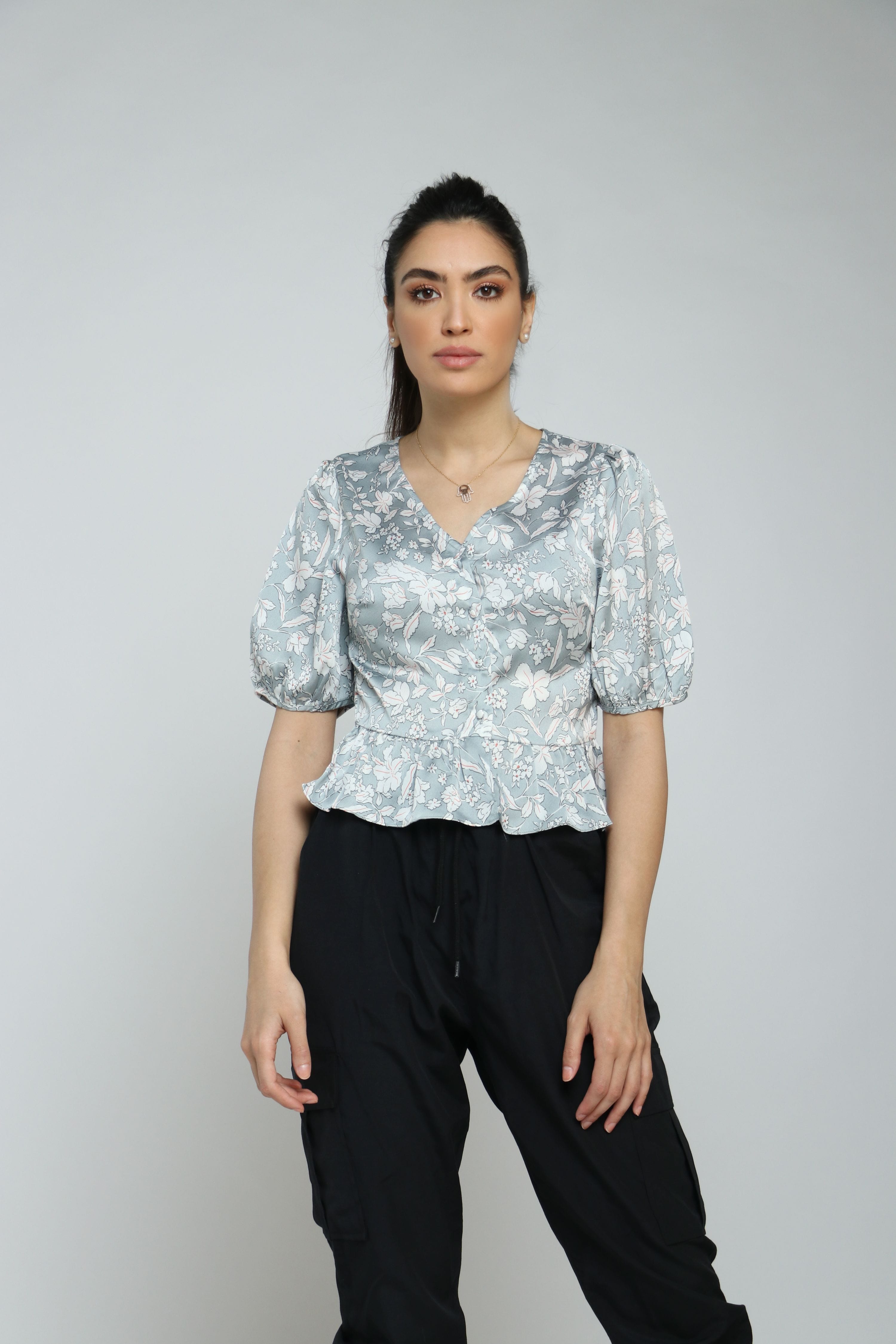 نتشي بلوزة ستان مشجرة مخصرة بفتحة سبعة كم قصير منفوخ نسائي