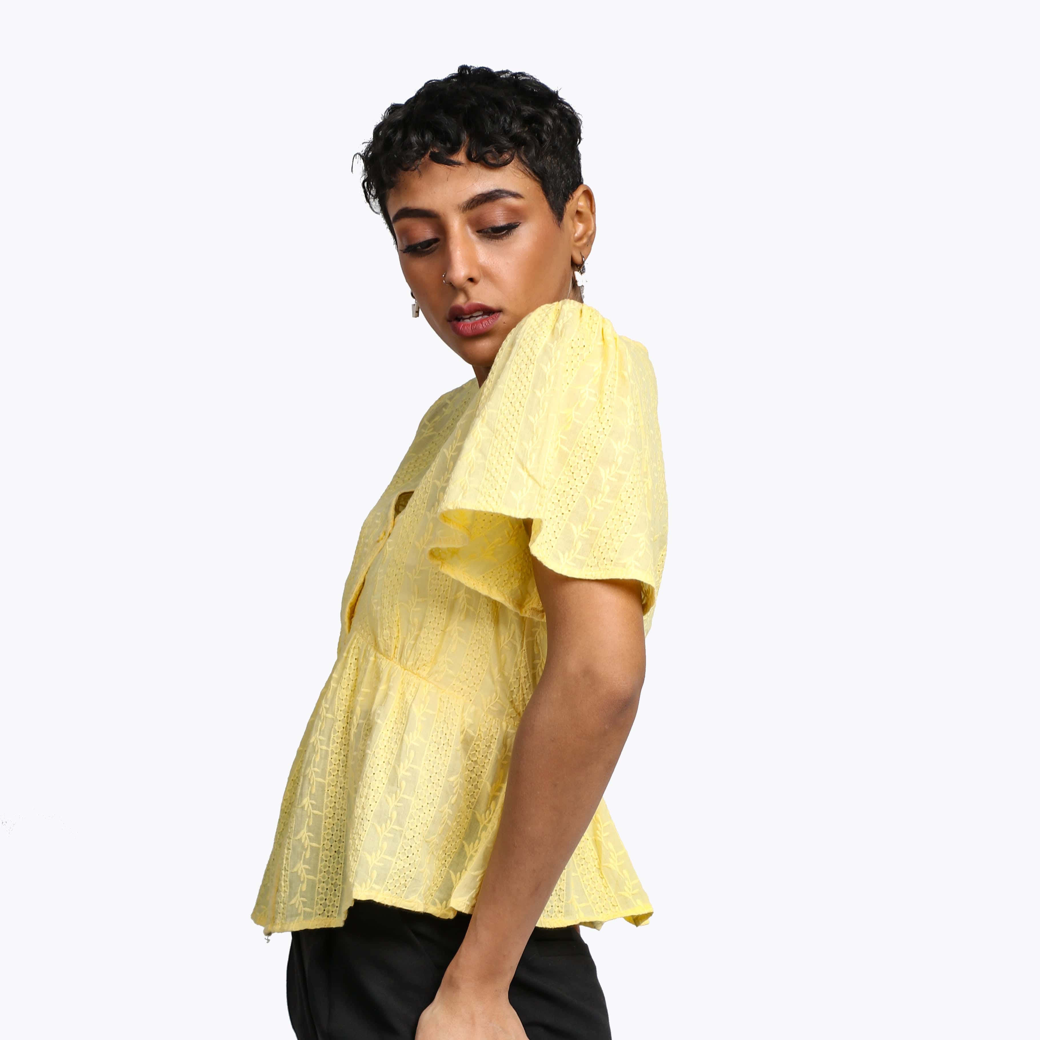 نتشي بلوزة دانتيل مخصر سبعة كم قصير واسع نسائي