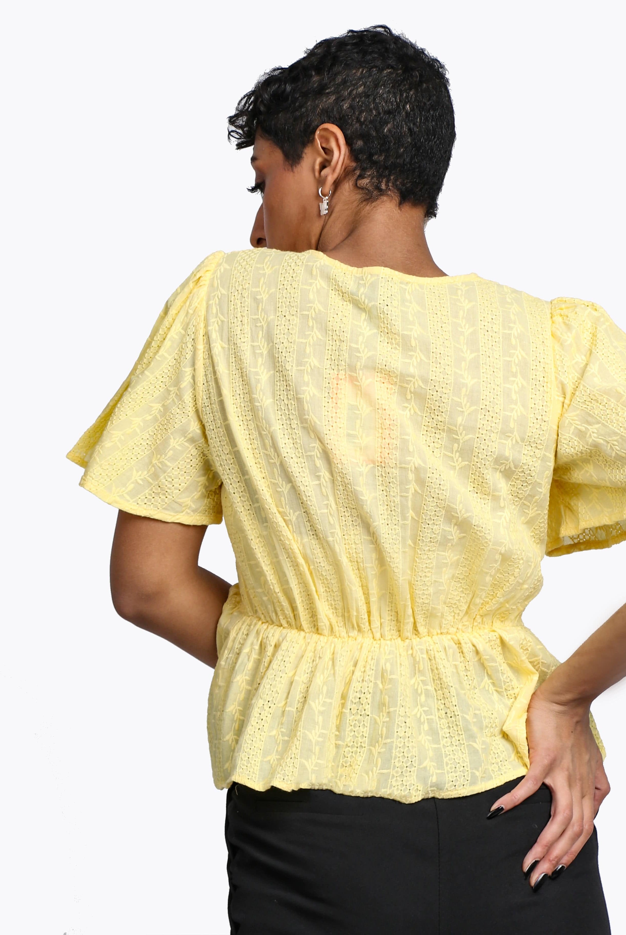 نتشي بلوزة دانتيل مخصر سبعة كم قصير واسع نسائي