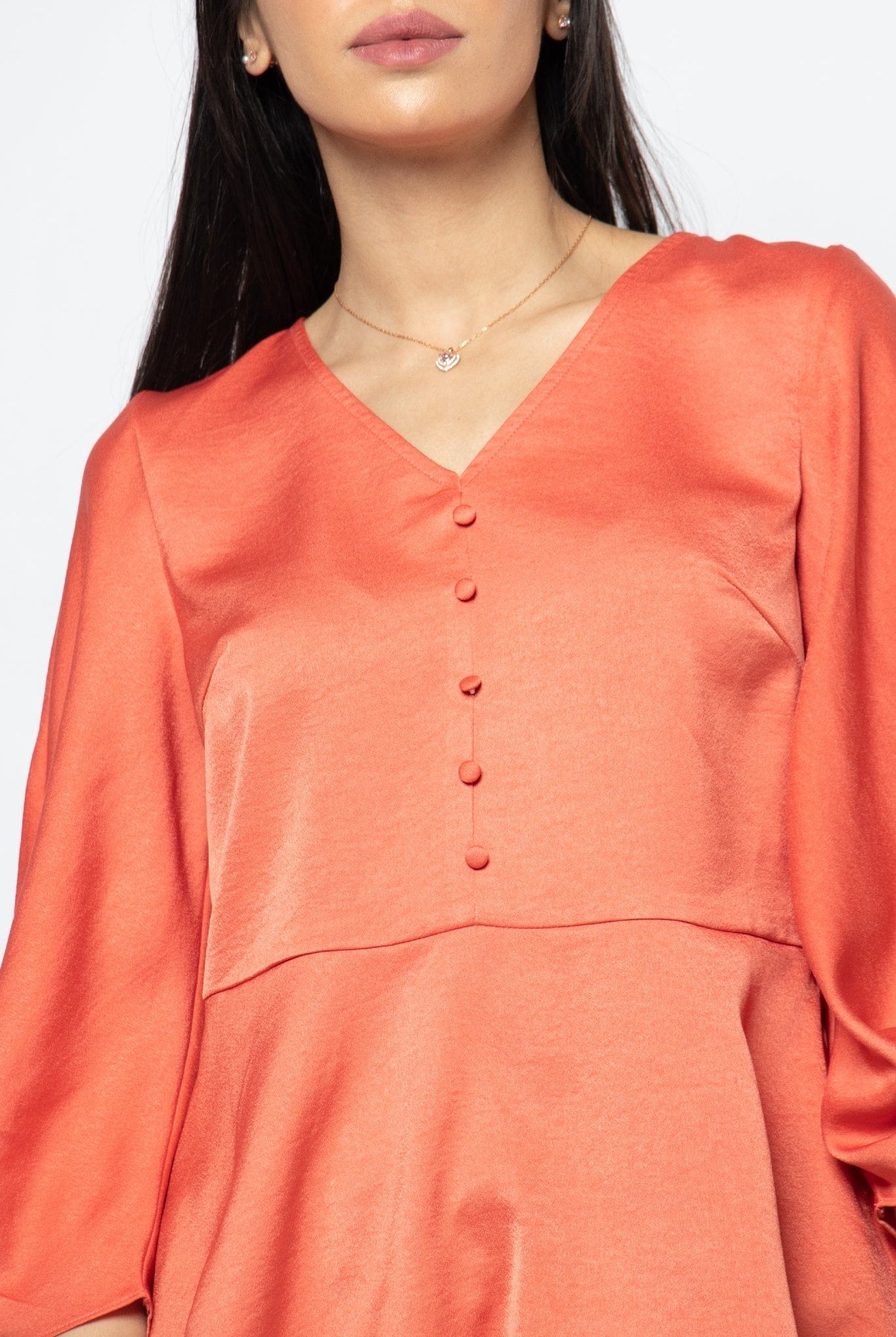 نتشي بلوزة رسمية ناعمة مزينة بأزرار أمامية وخصر كلوش 3/4 كم نسائي