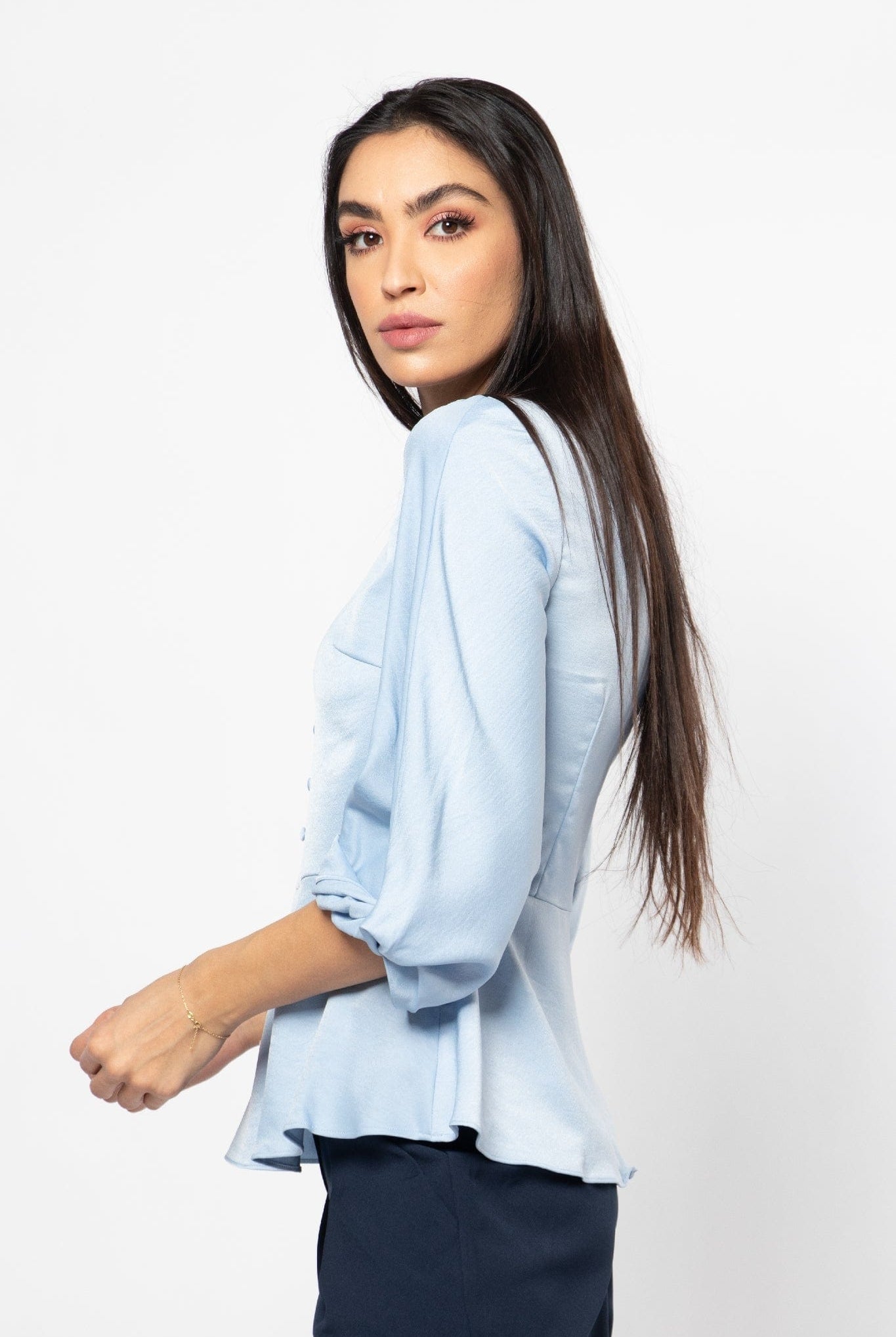 نتشي بلوزة رسمية ناعمة مزينة بأزرار أمامية وخصر كلوش 3/4 كم نسائي