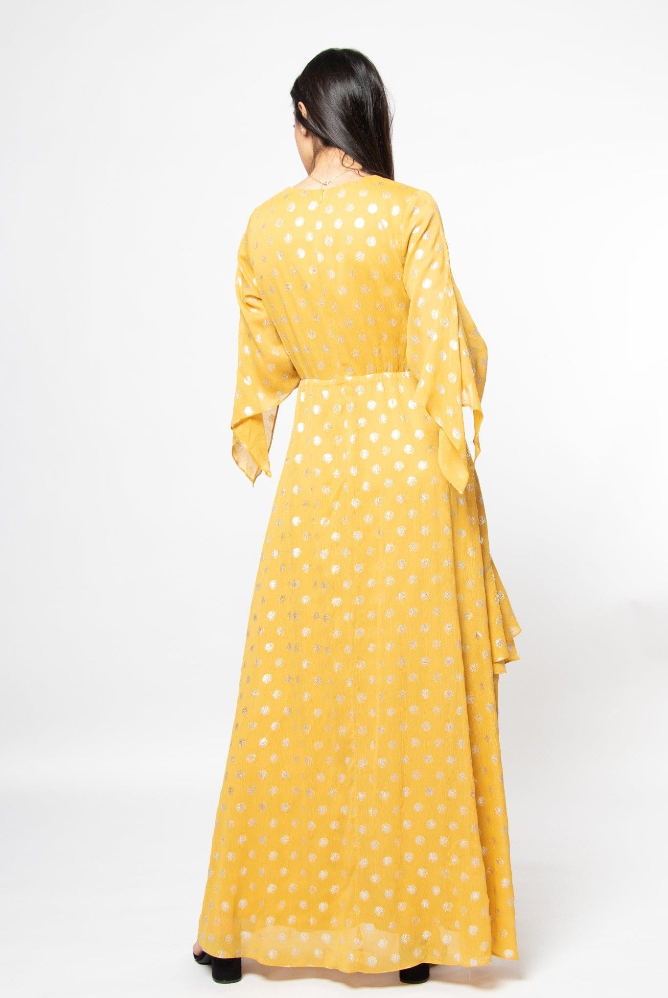 نتشي فستان ماكسي 3/4 كم بفتحة صدر سبعة