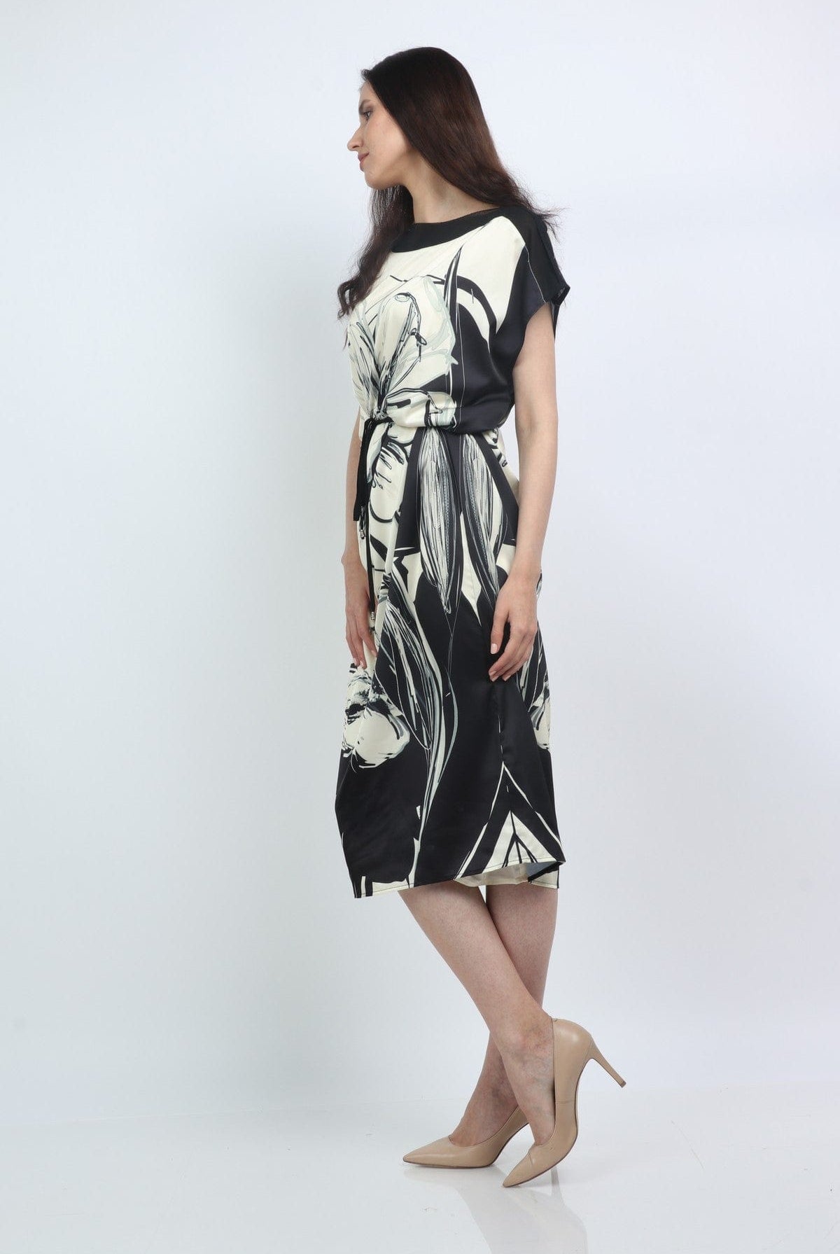 نتشي فستان ستان ميدي مشجر