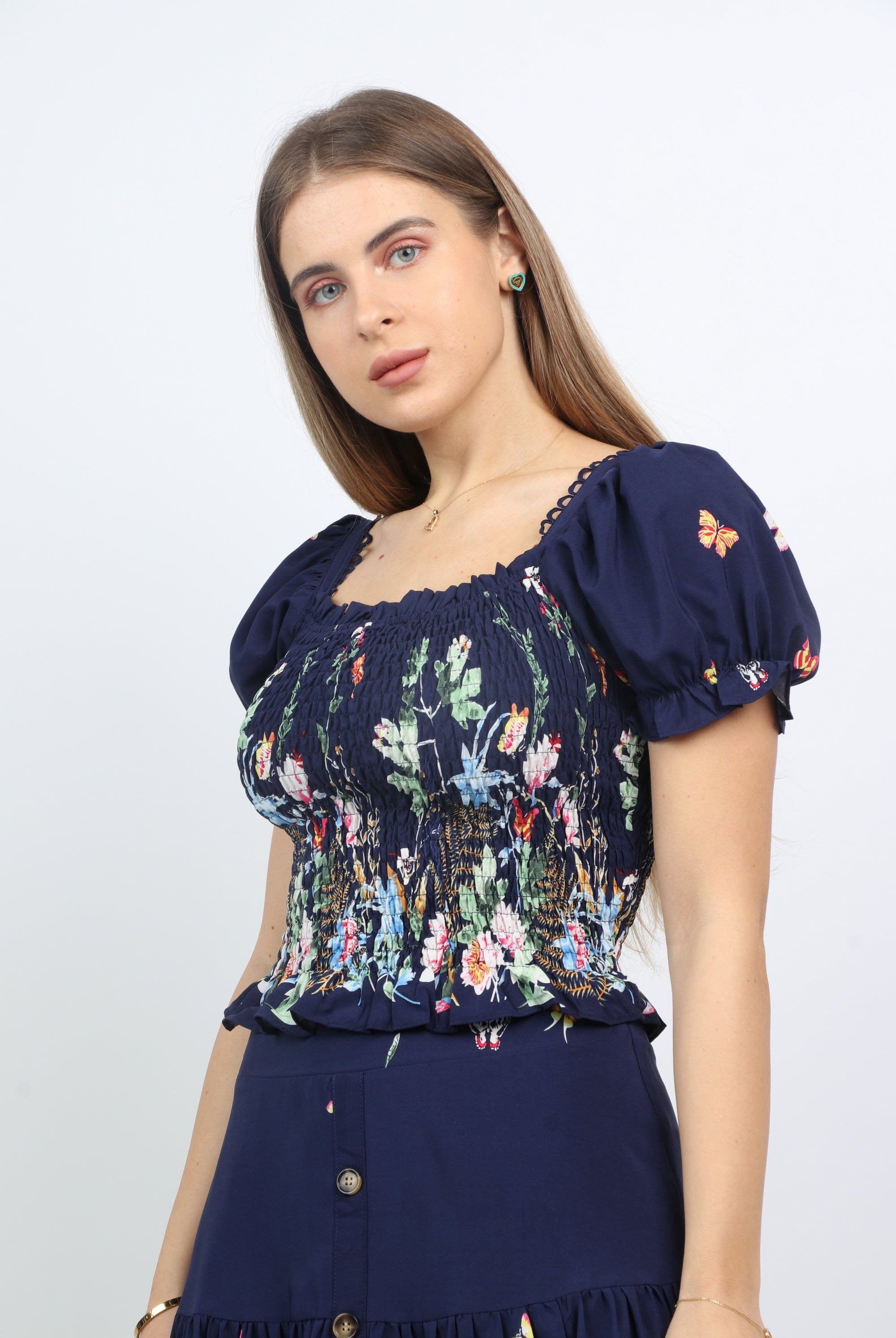 نتشي بلوزة مشجرة نص كم نسائية