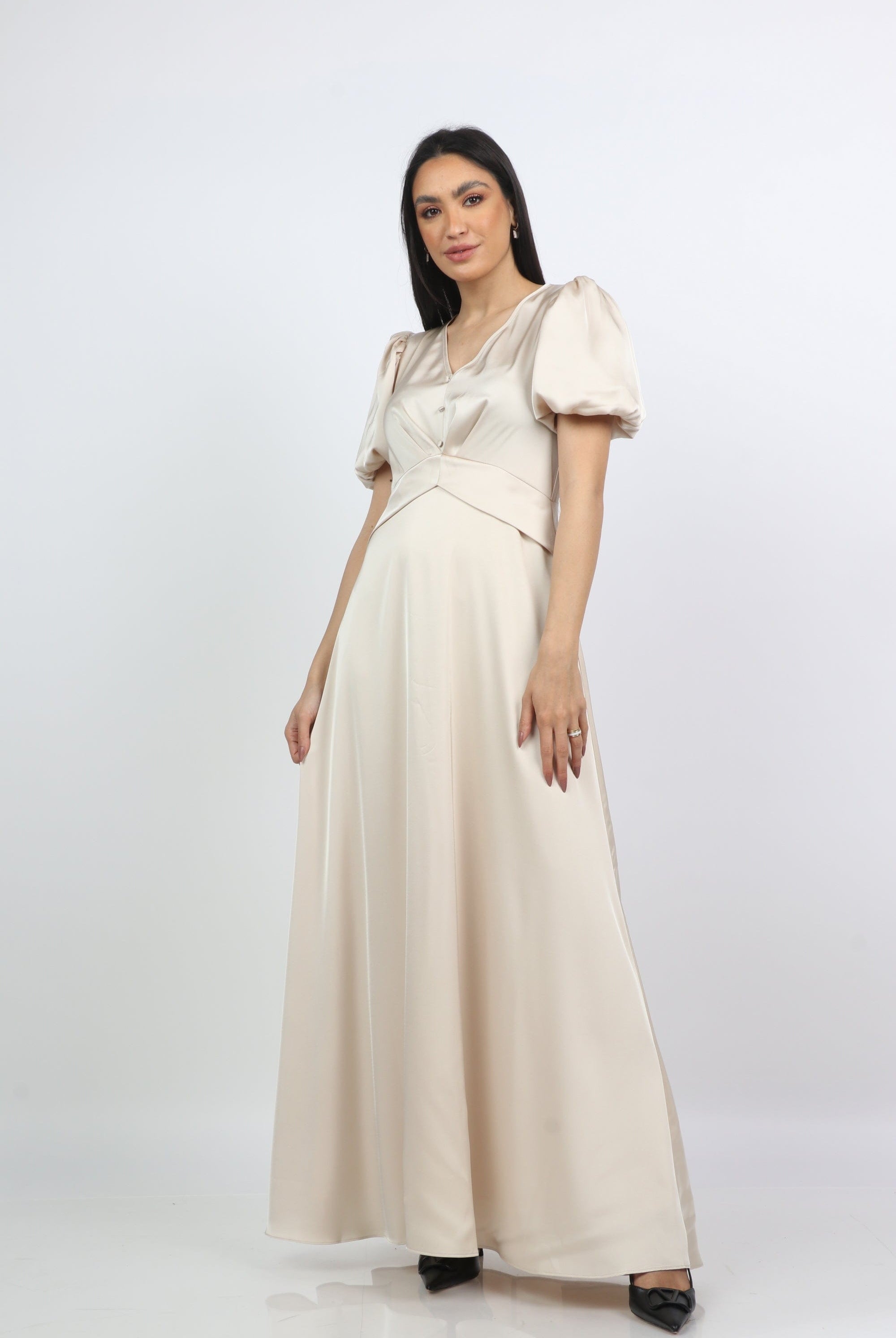 نتشي فستان طويل سادة ناعم مخصر كم قصير منفوخ