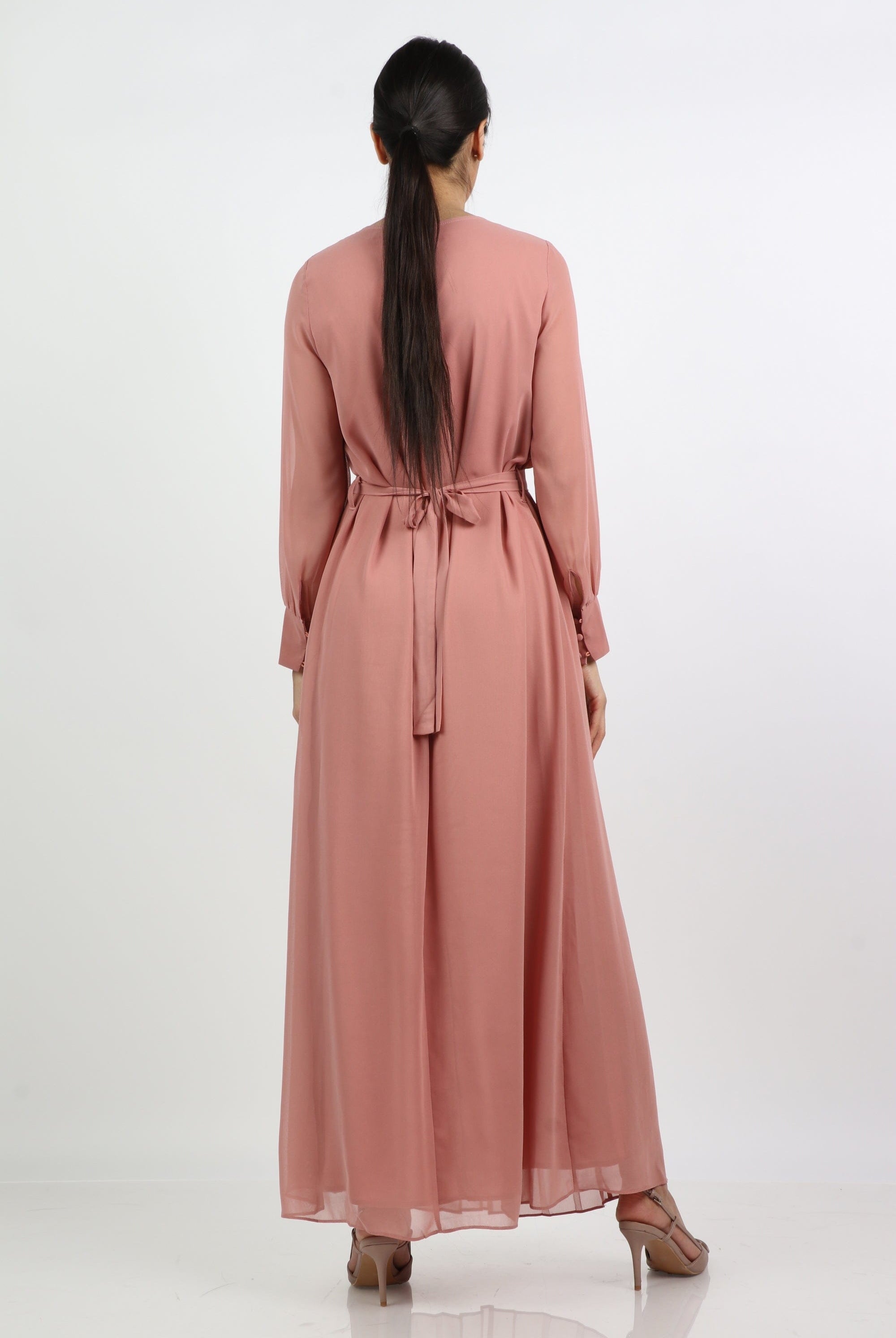 نتشي فستان طويل سهرة بليسيه من الصدر كم طويل