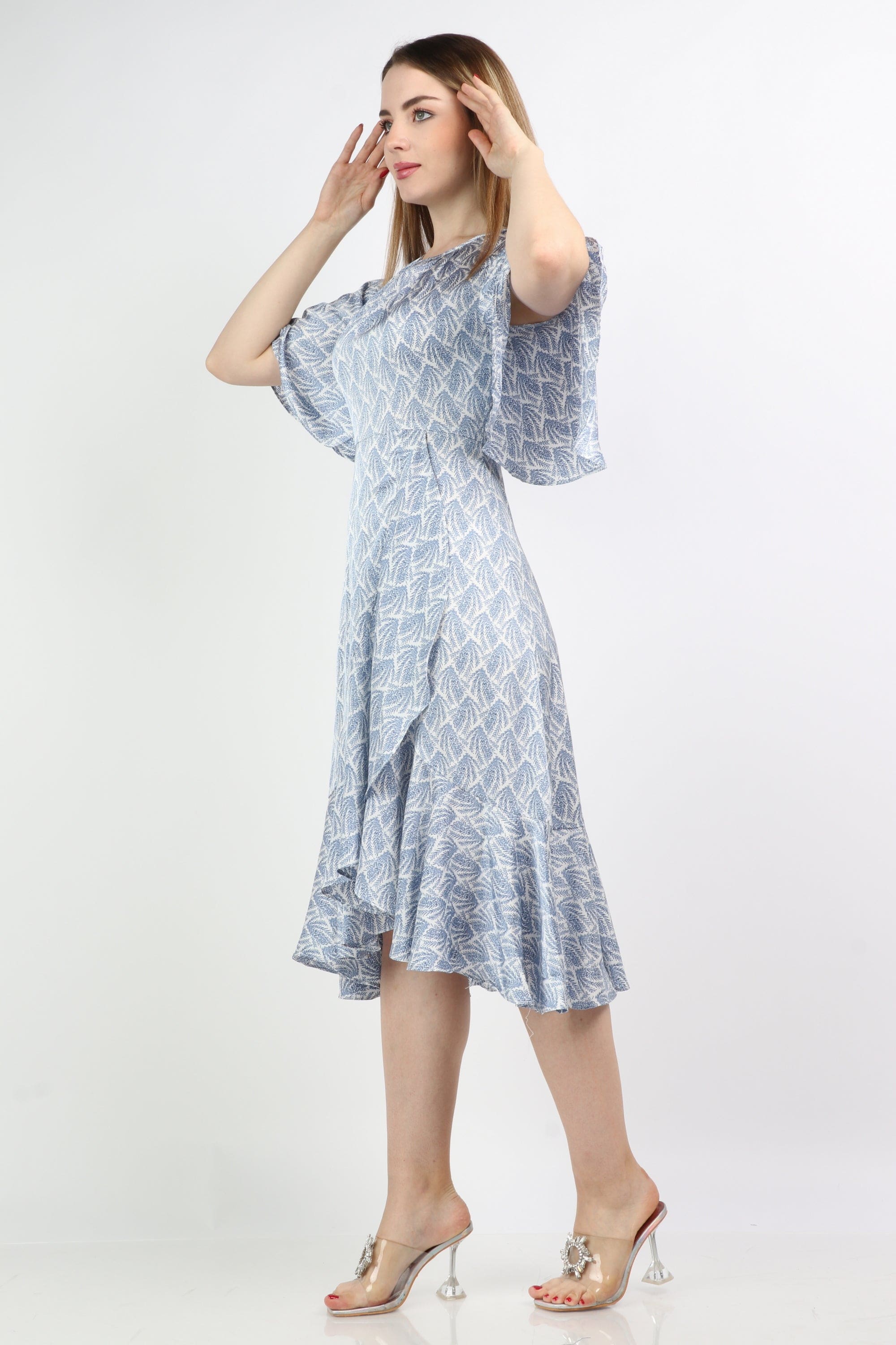 ูุชุดู ูุณุชุงู ู
ูุฏู ูู ู
ูููุด ูู
ูุฑุงุดุฉ ูุตูุฑ