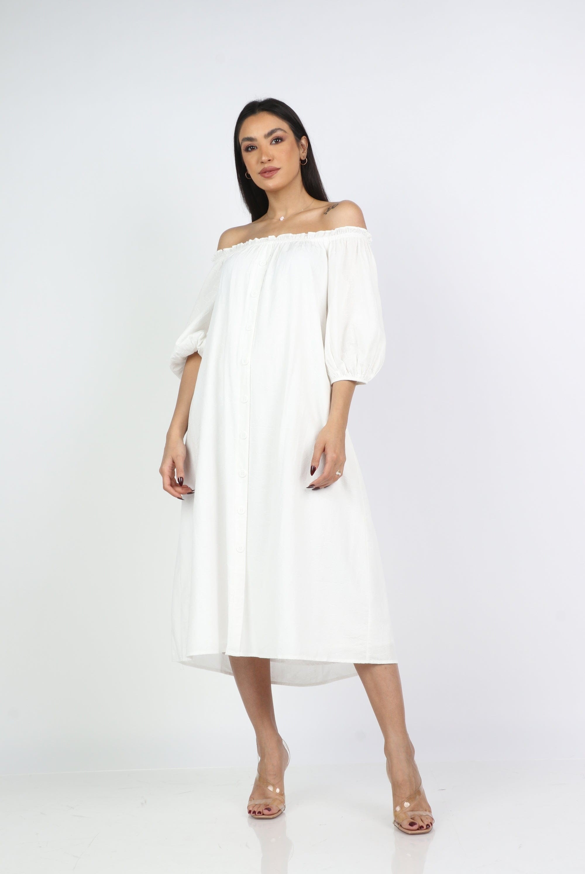 نتشي فستان ميدي اوف شولدر مزين بأزرار أمامية كم قصير