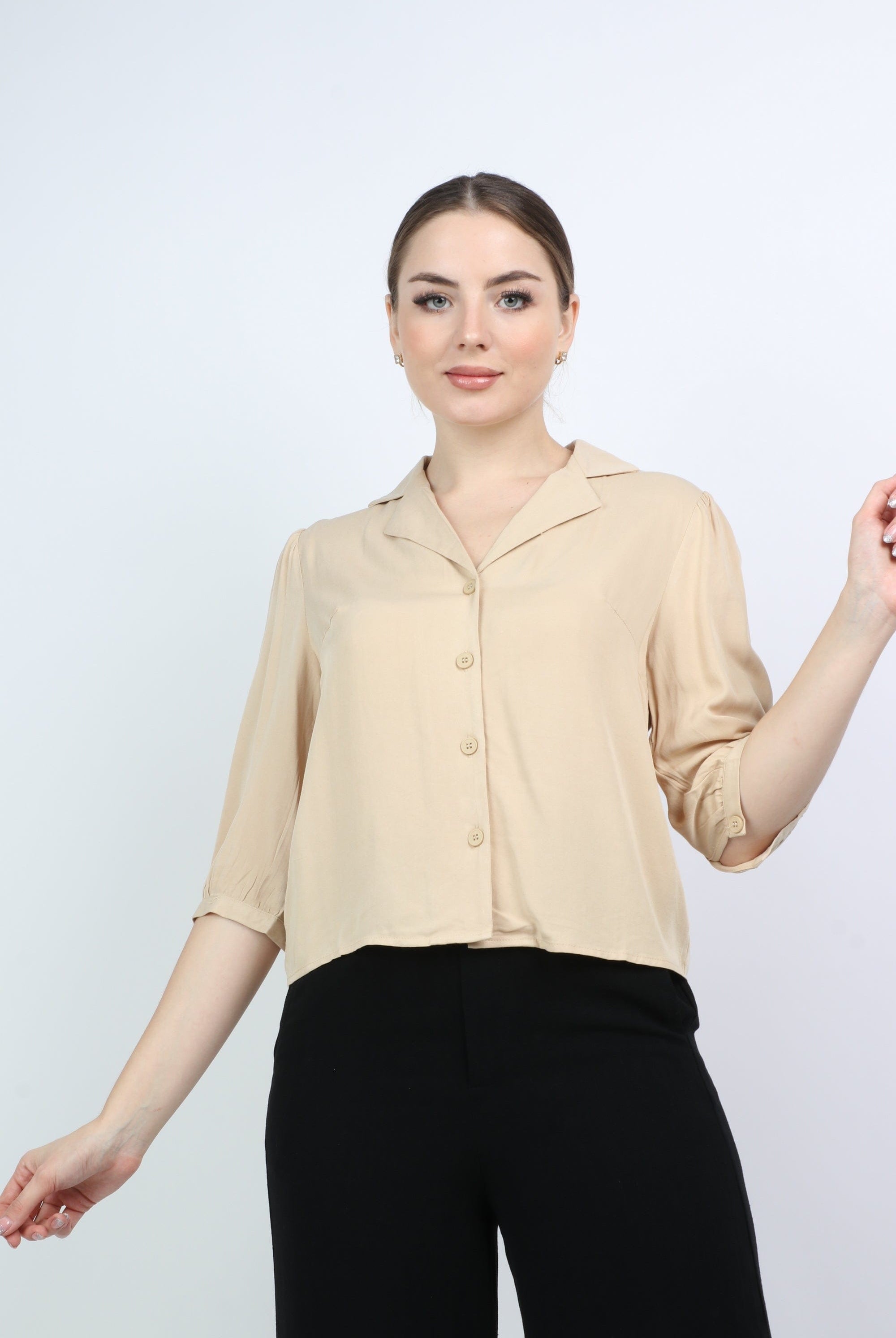 نتشي بلوزة بأزرار أمامية 3/4 كم نسائي