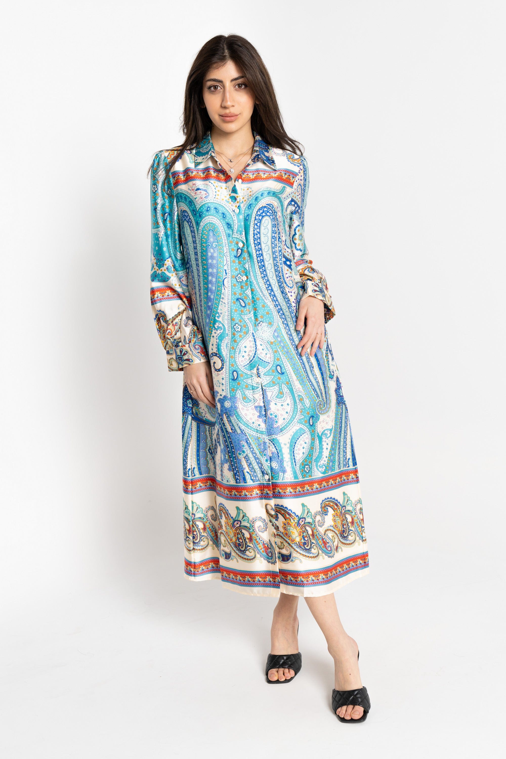 ูุชุดู ูู
ูุต ูุณุงุฆู ุทููู ุจุฃูู
ุงู
ุทูููุฉ ู
ุฒูู ุจุฒุฎุงุฑู