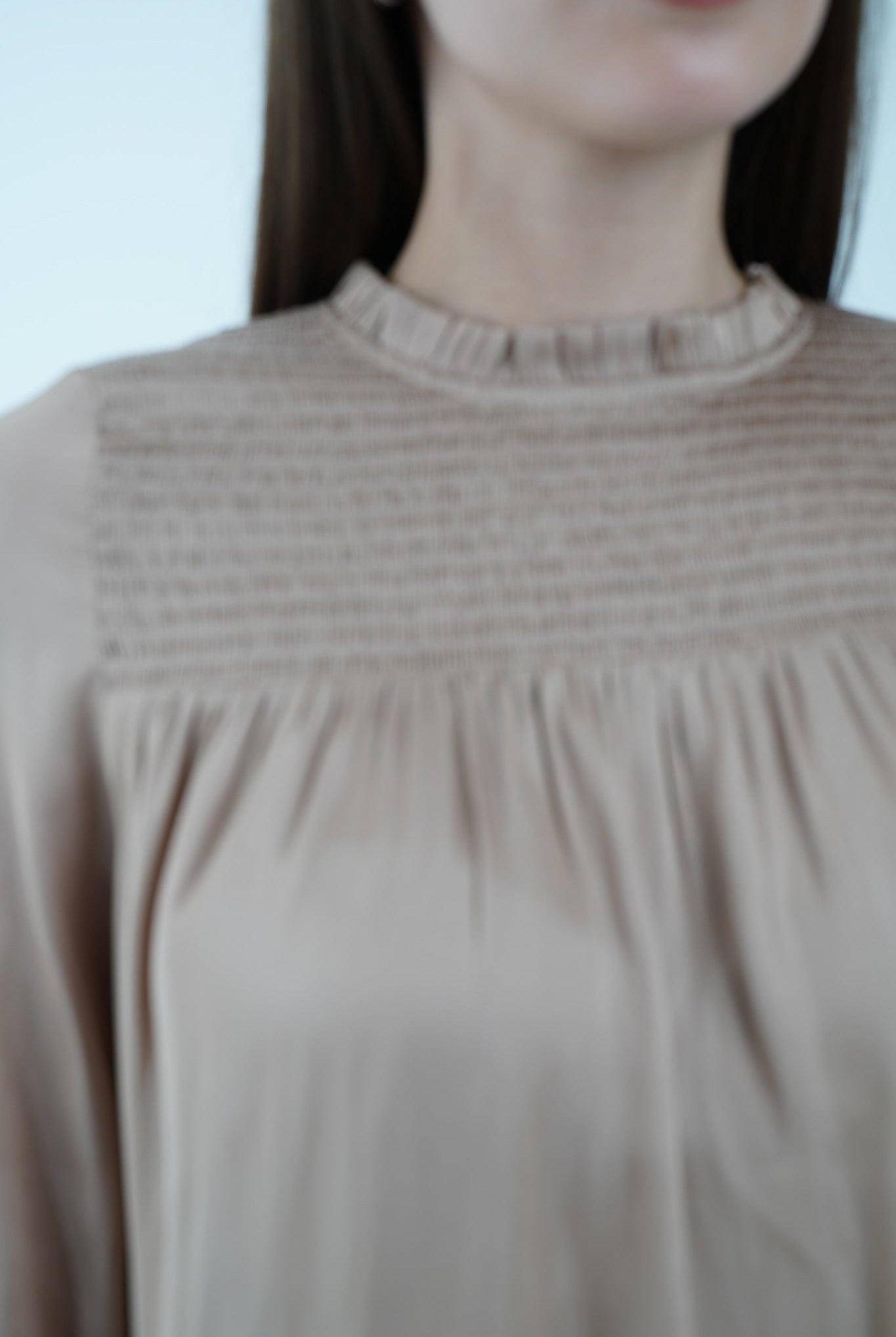 نتشي توب سادة كم طويل بأساور بف نسائي