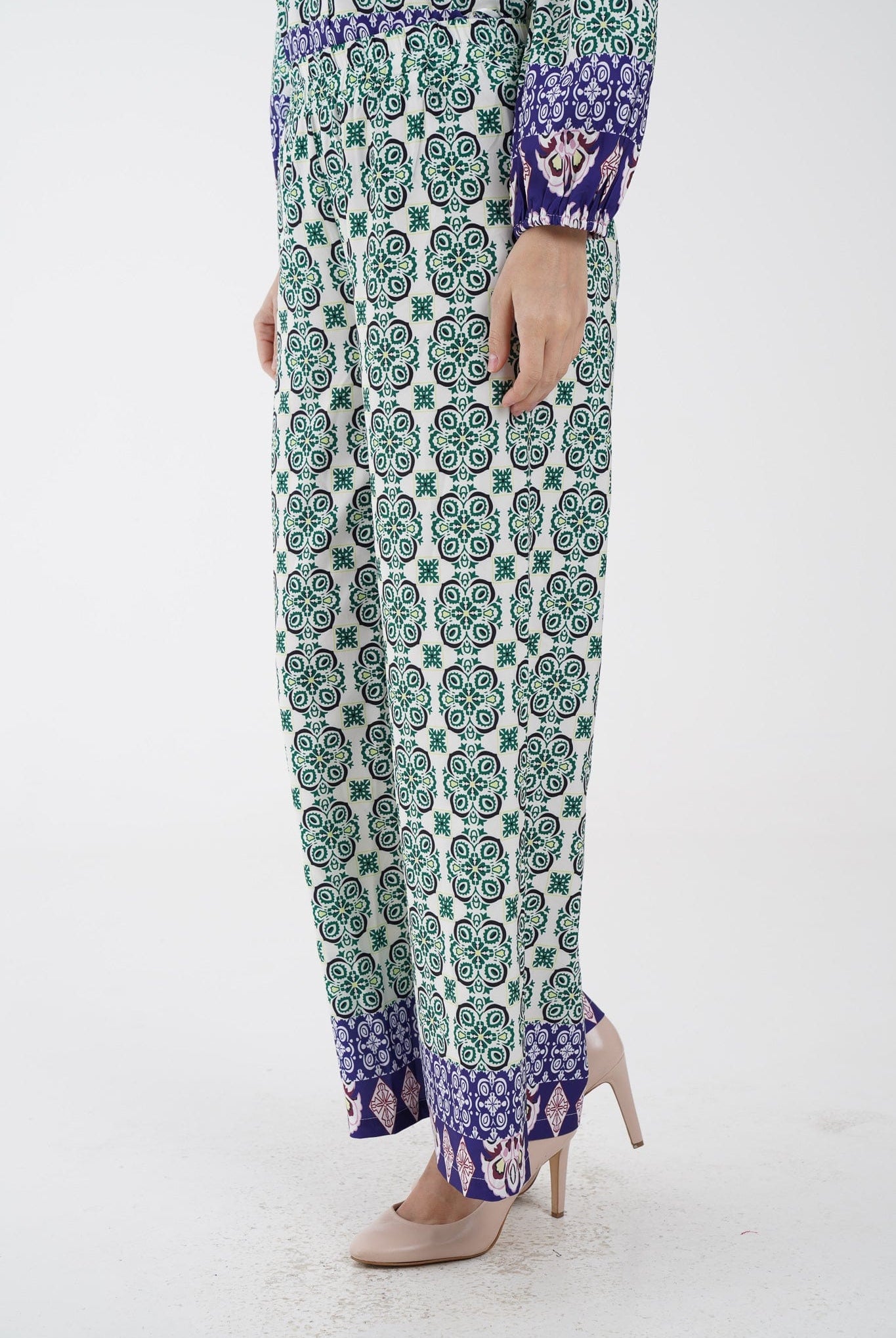 نتشي بنطلون طويل مشجر وسط مرتفع نسائي