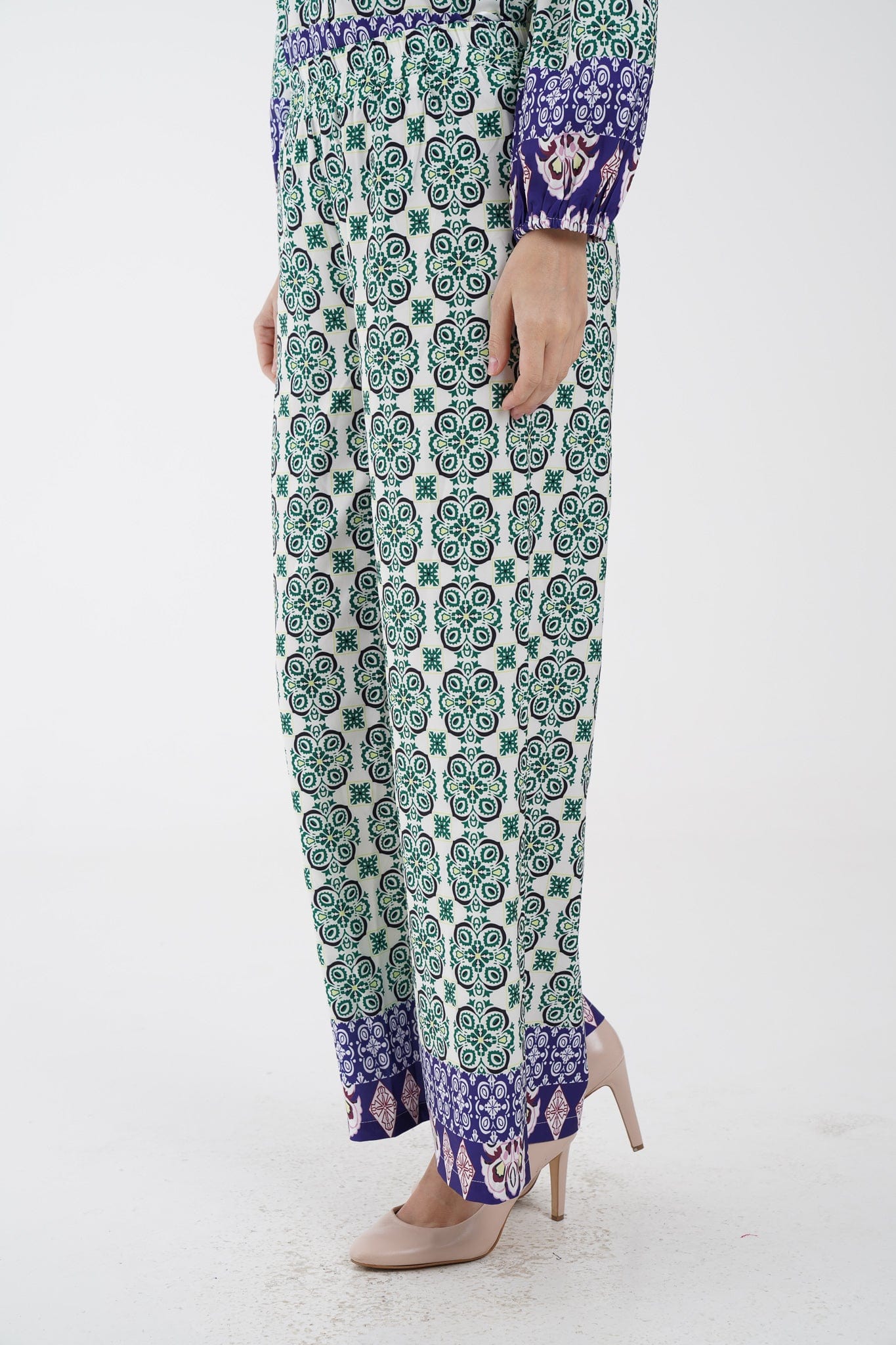 نتشي بنطلون طويل مشجر وسط مرتفع نسائي