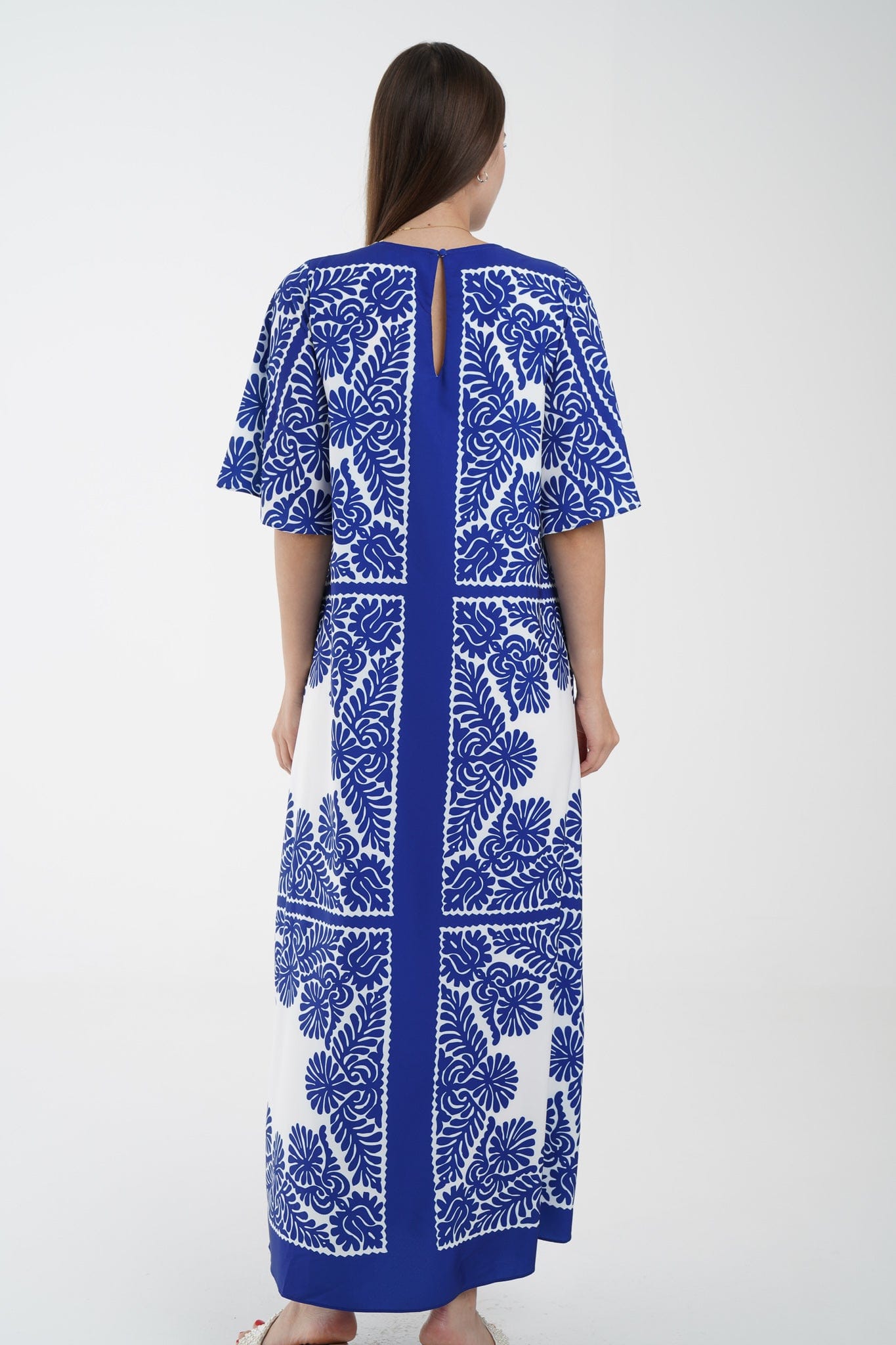 نتشي فستان ميدي منقوش 3/4 كم