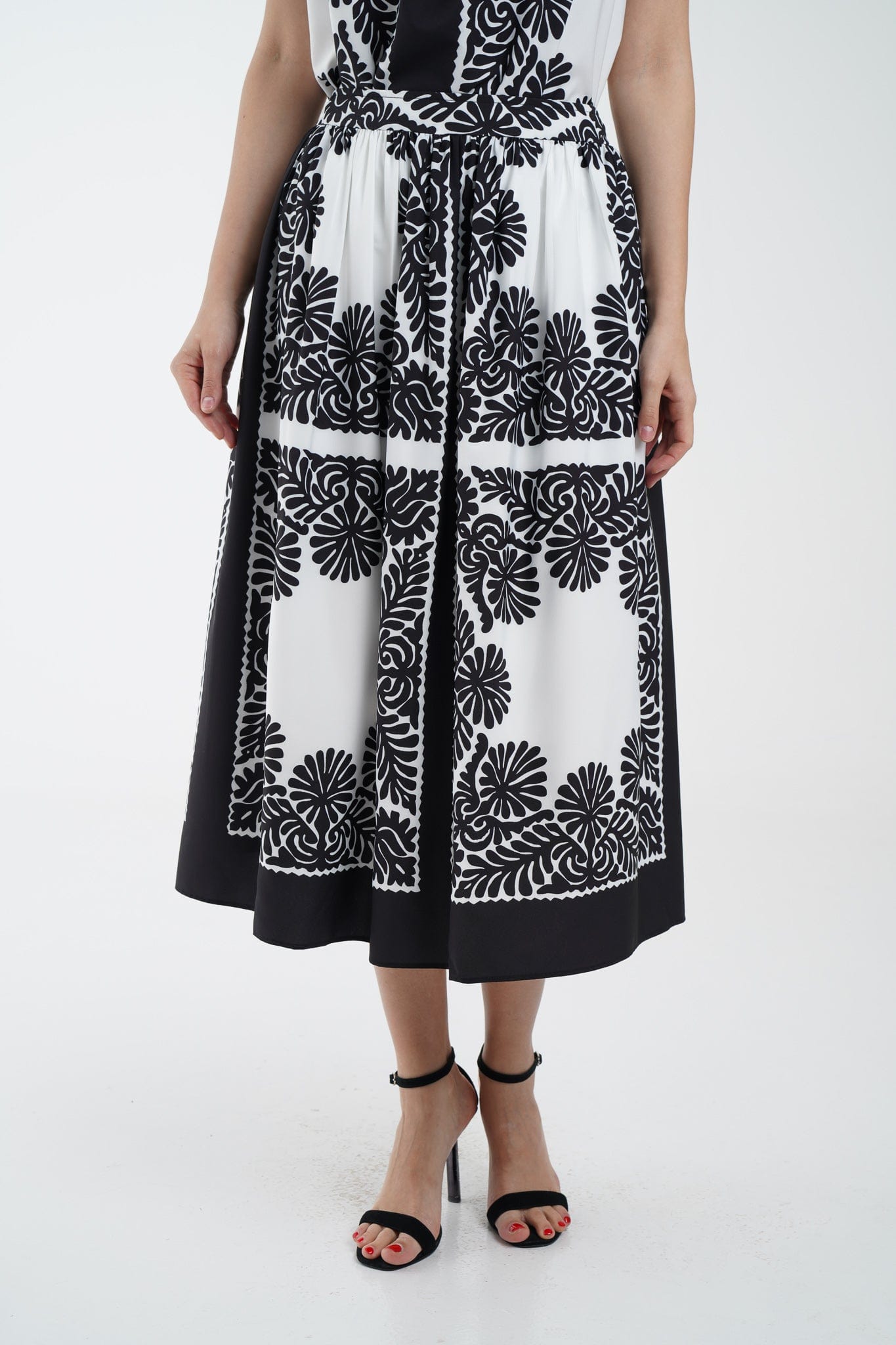 نتشي تنورة ميدي نسائية مشجرة بخصر عالي