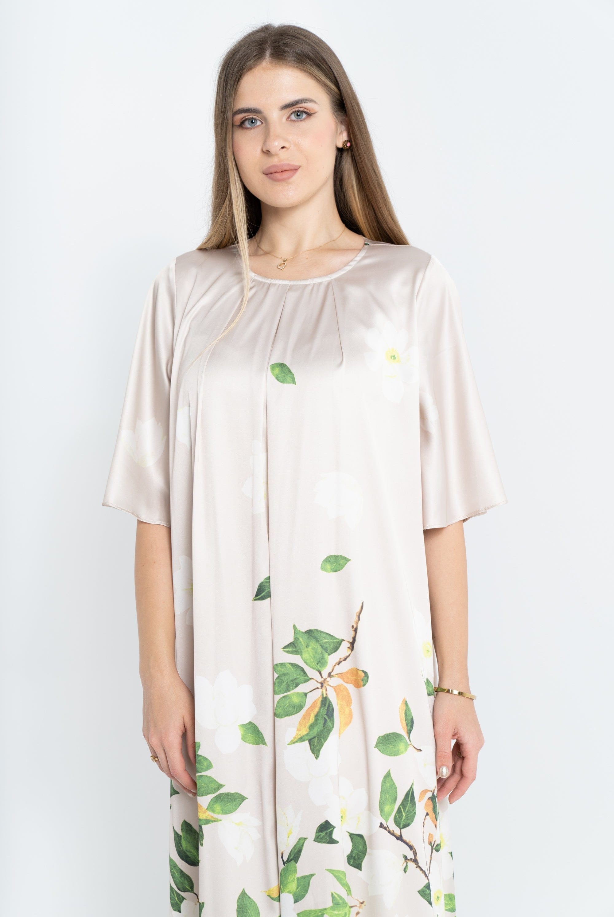 نتشي فستان ماكسي مشجر نص كم واسع فراشة