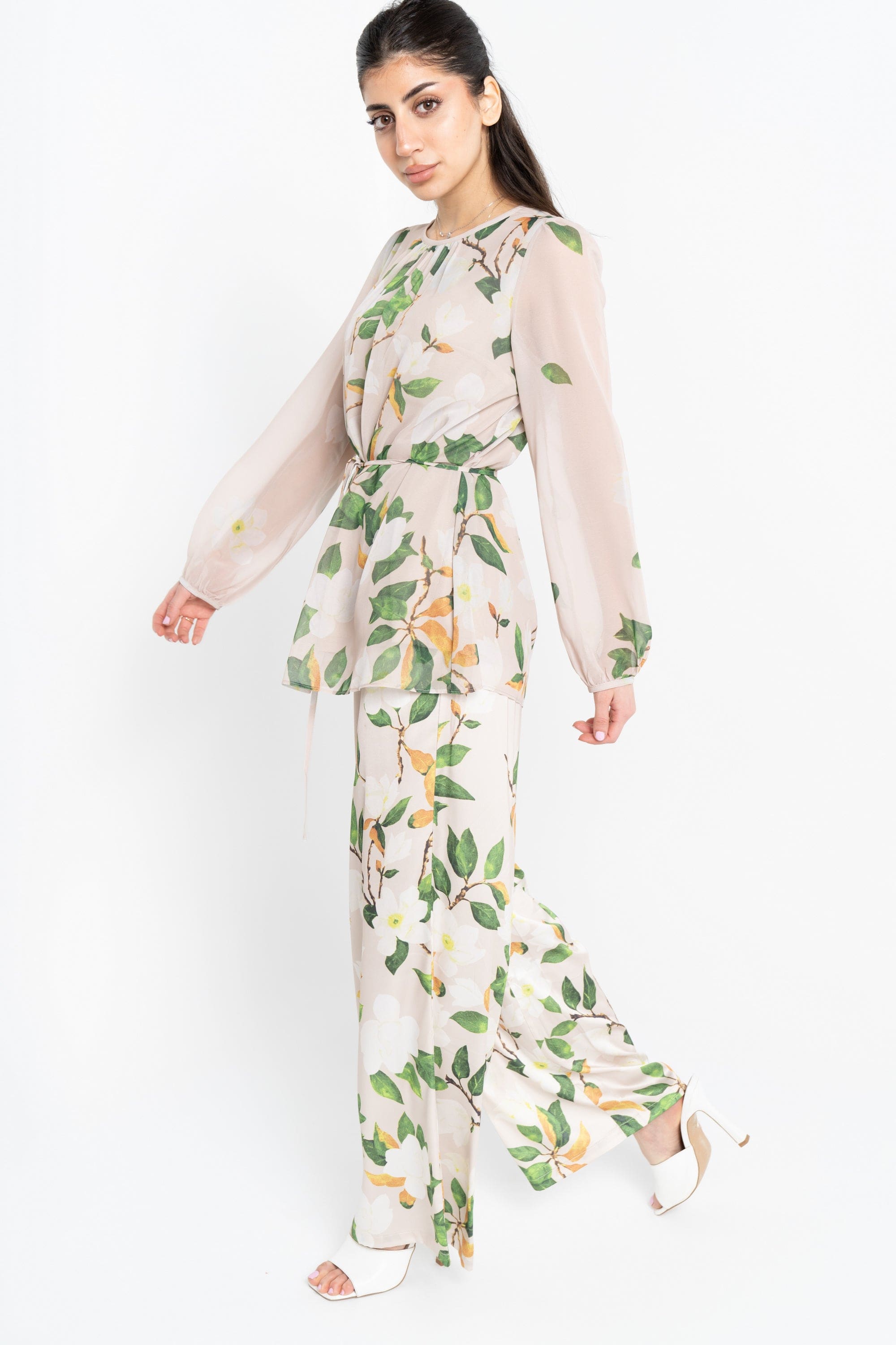 نتشي بنطلون طويل واسع مشجر نسائي