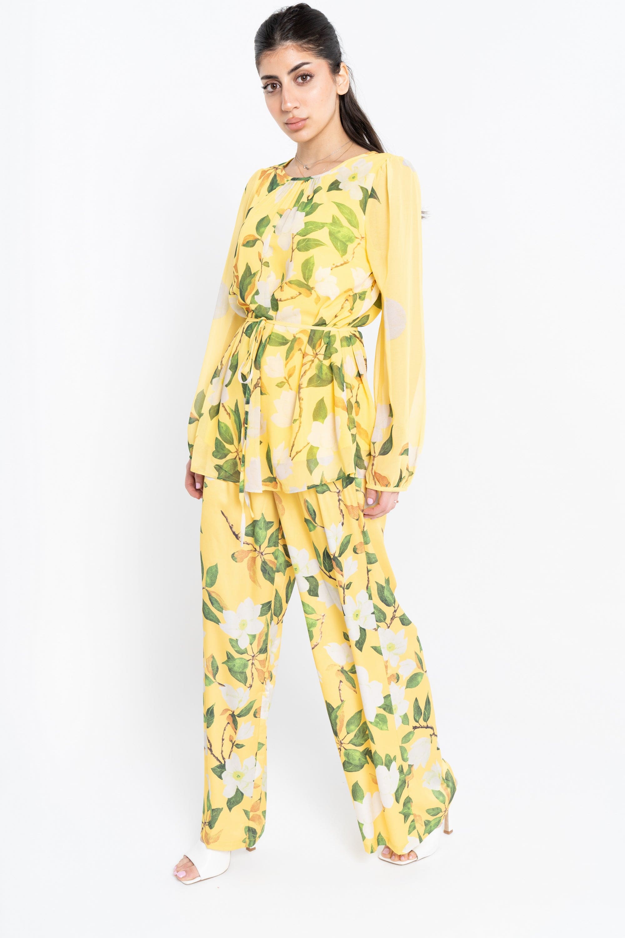 نتشي بنطلون طويل واسع مشجر نسائي