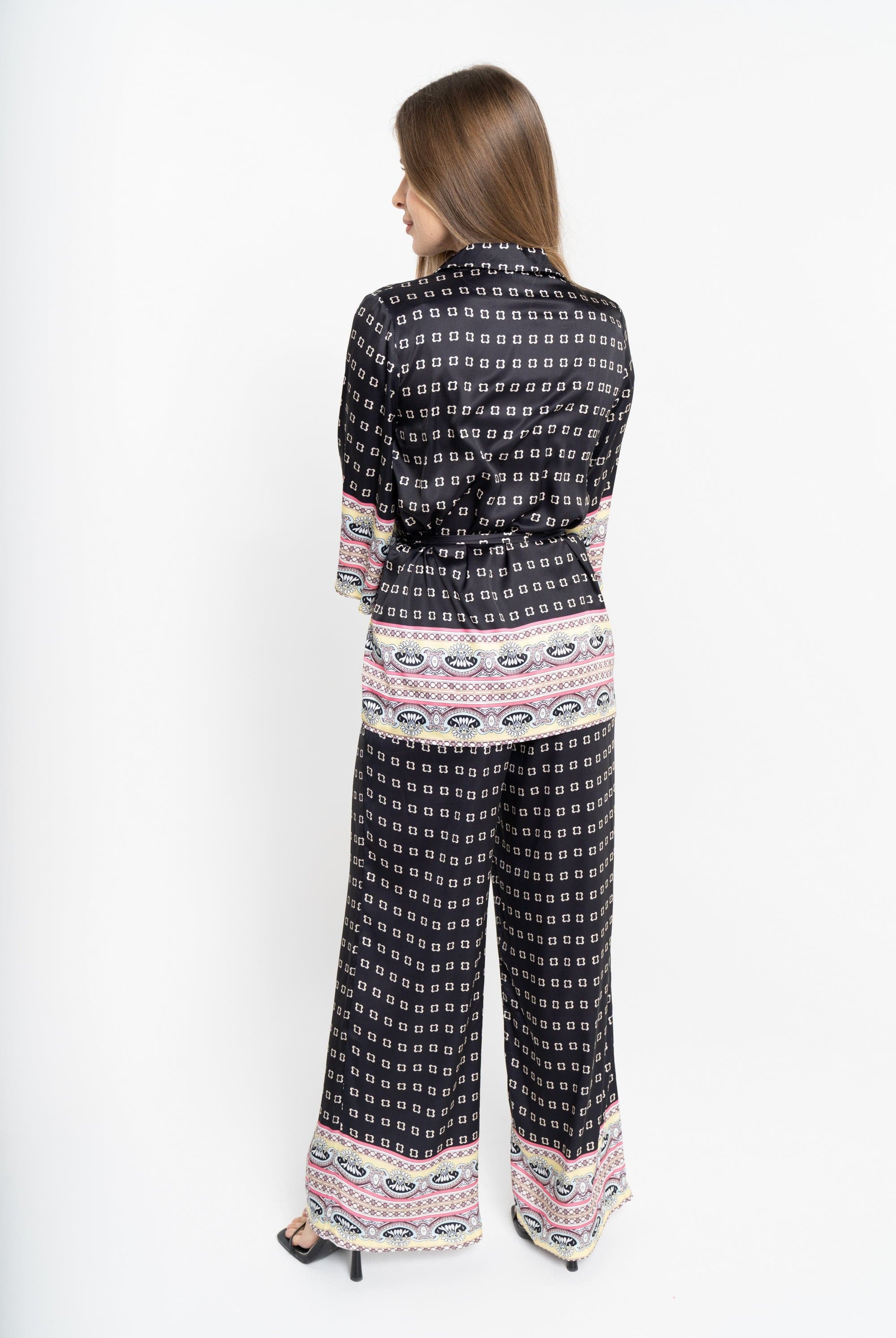 نتشي بنطلون منقوش بنقشة مربعات طويل واسع نسائي