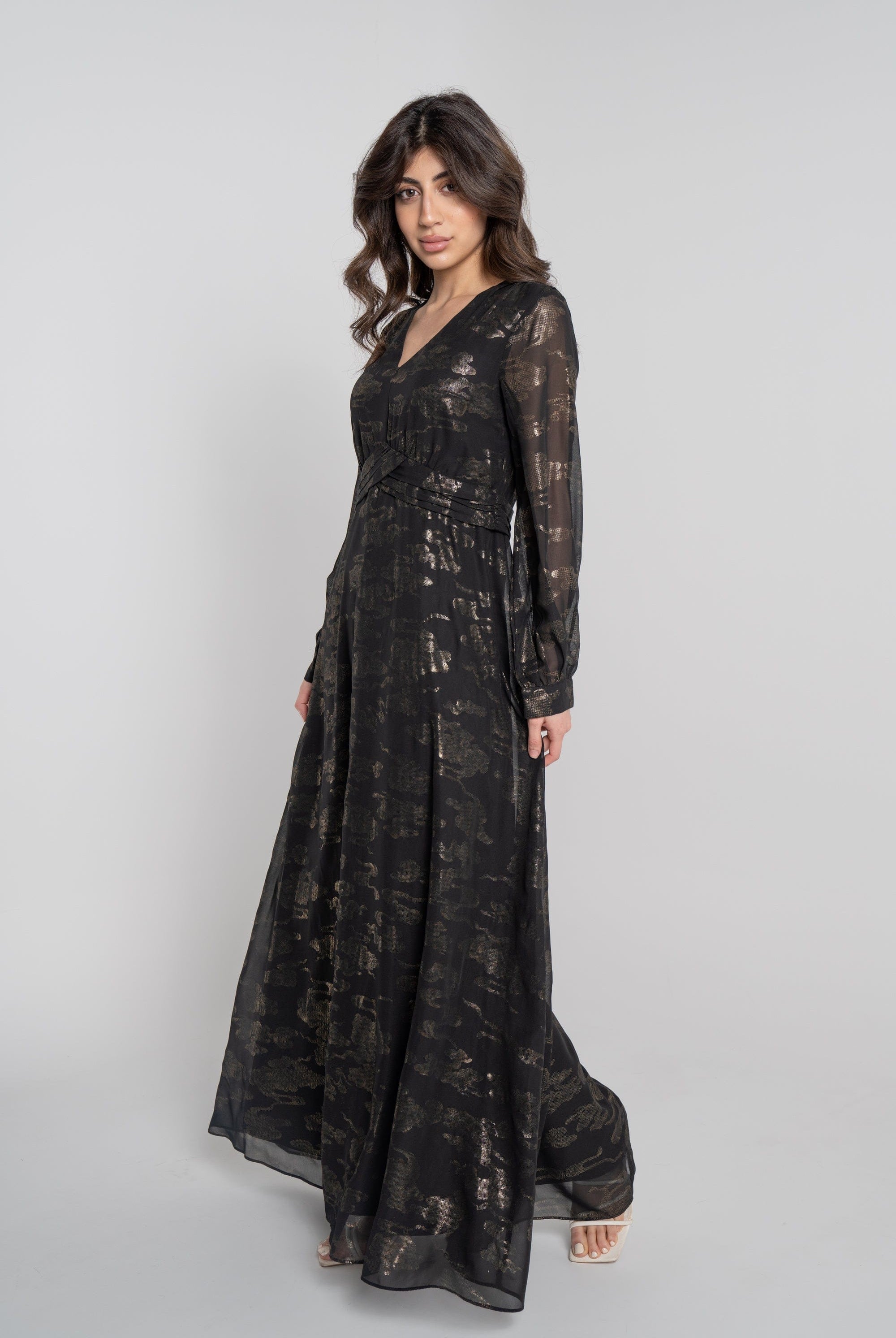 نتشي فستان طويل منقوش لامع مخصر كم طويل بفتحة سبعة نسائي