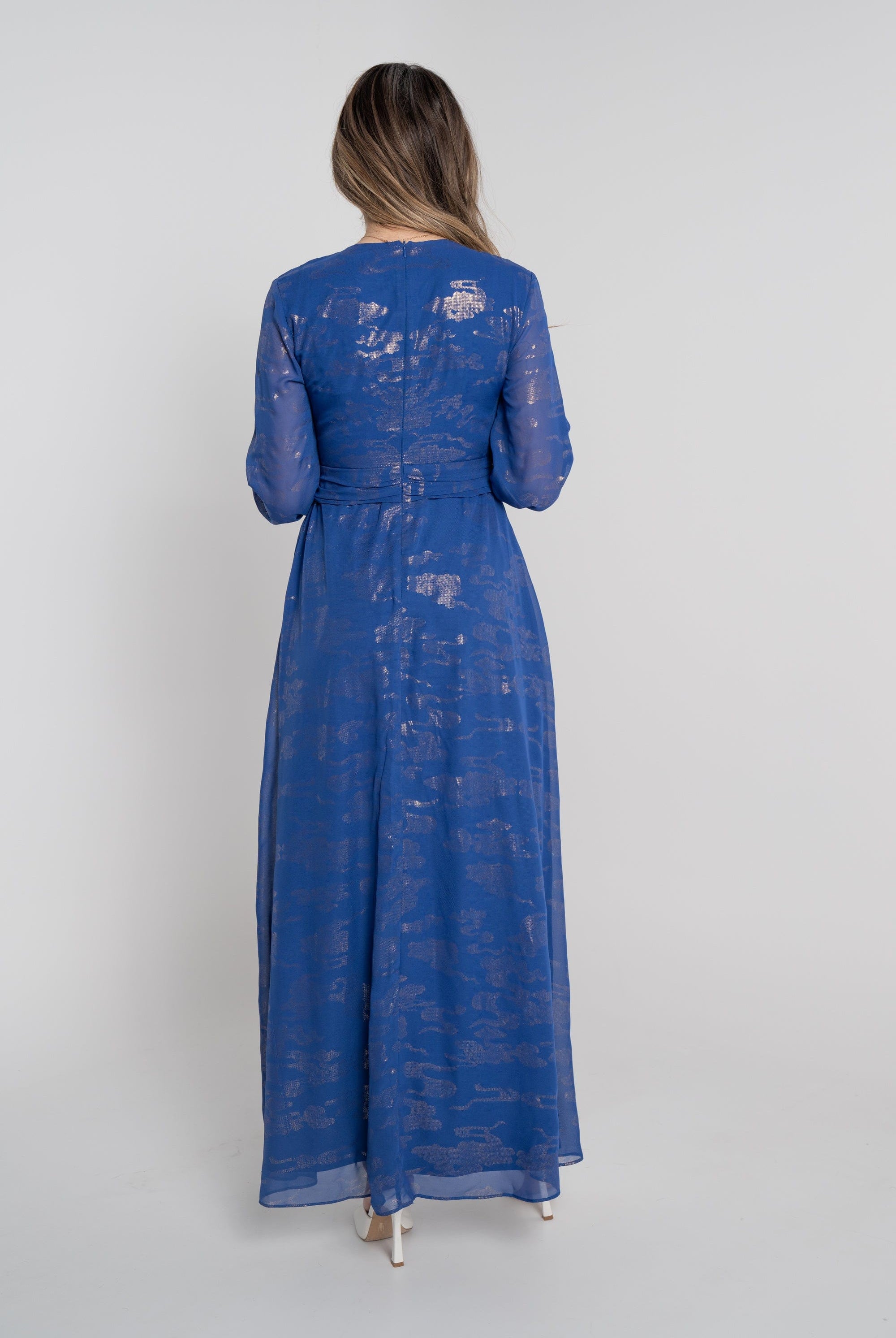 نتشي فستان طويل منقوش لامع مخصر كم طويل بفتحة سبعة نسائي