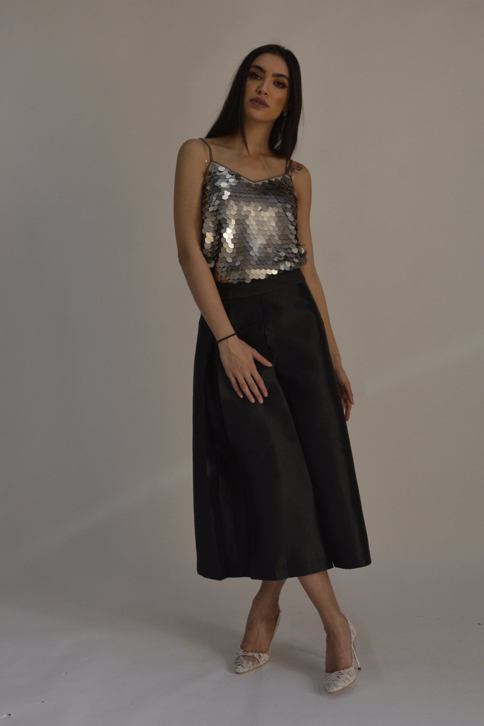 نتشي تنورة ميدي سهرة قماش تفتا سادة ناعمة