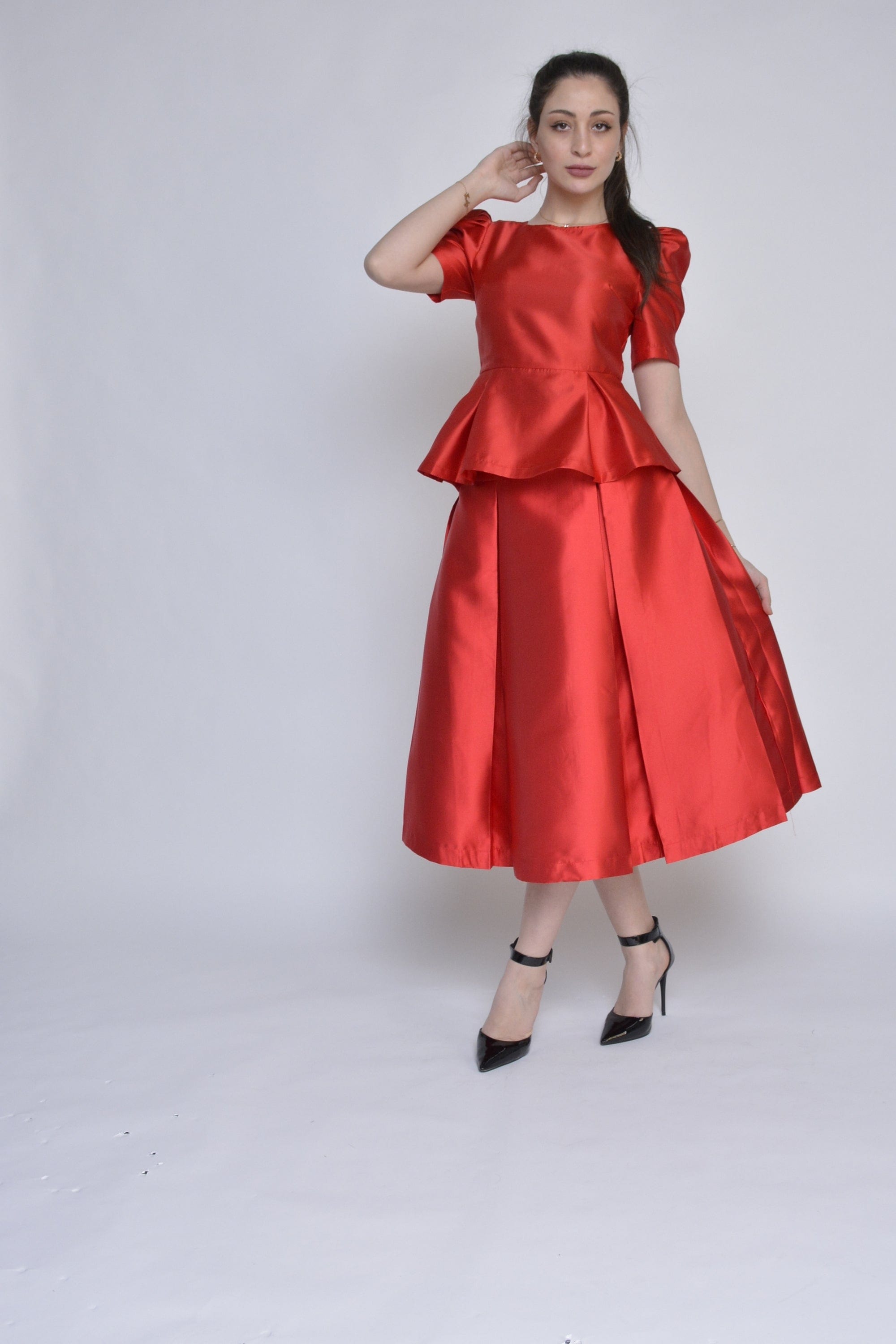 نتشي تنورة ميدي سهرة قماش تفتا سادة ناعمة