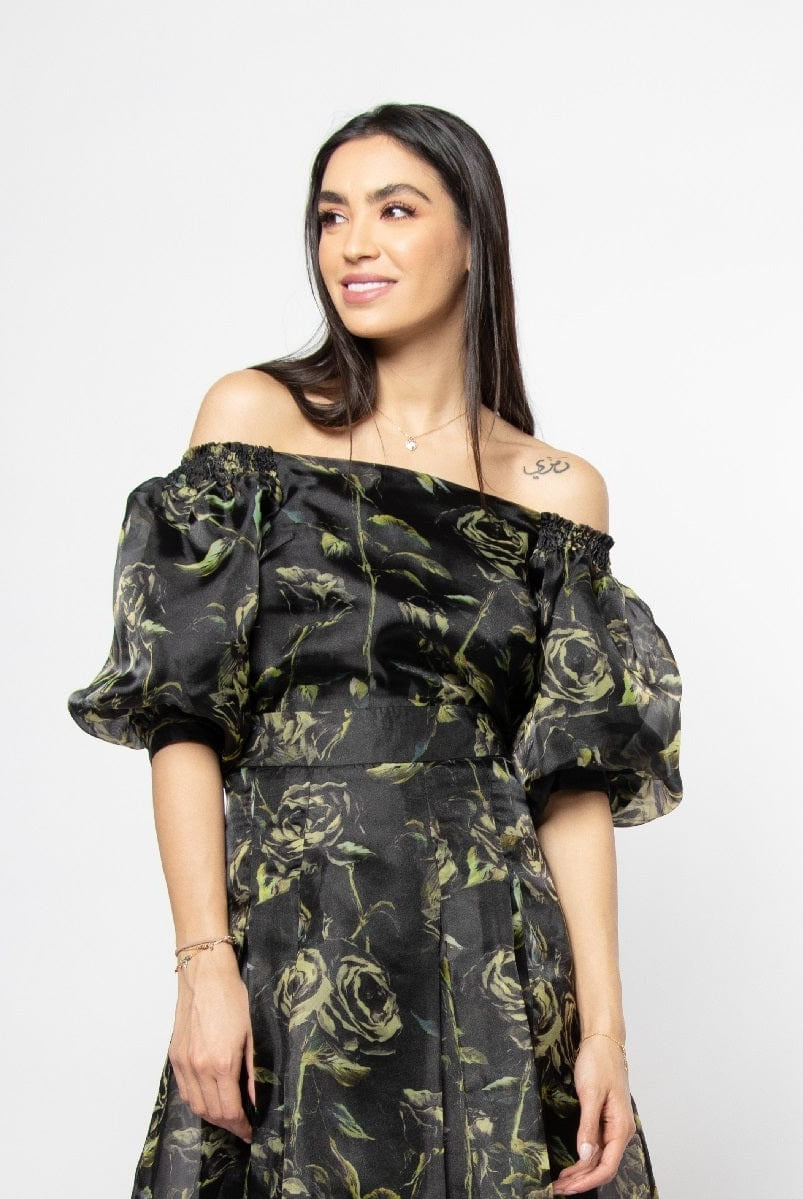 نتشي بلوزة اوف شولدر بأكمام منفوخة مشجرة