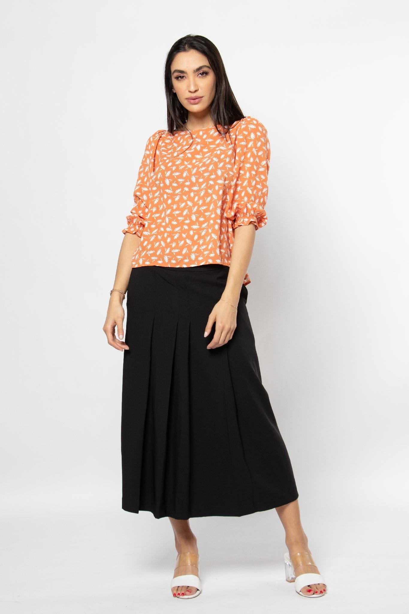 نتشي بلوزة مشجرة بفتحة دائرية 3/4 كم مع أسورة نسائي