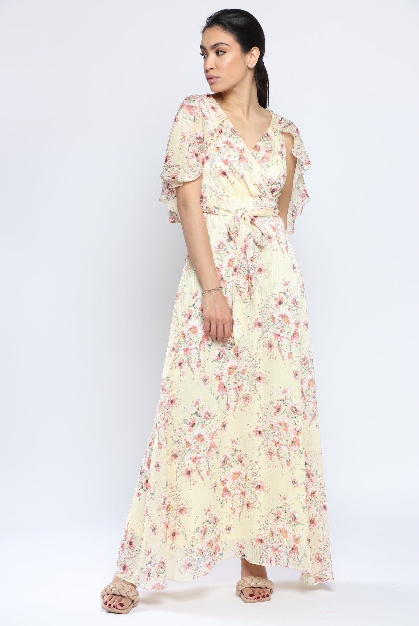 نتشي فستان ماكسي مشجر بكم مفتوح