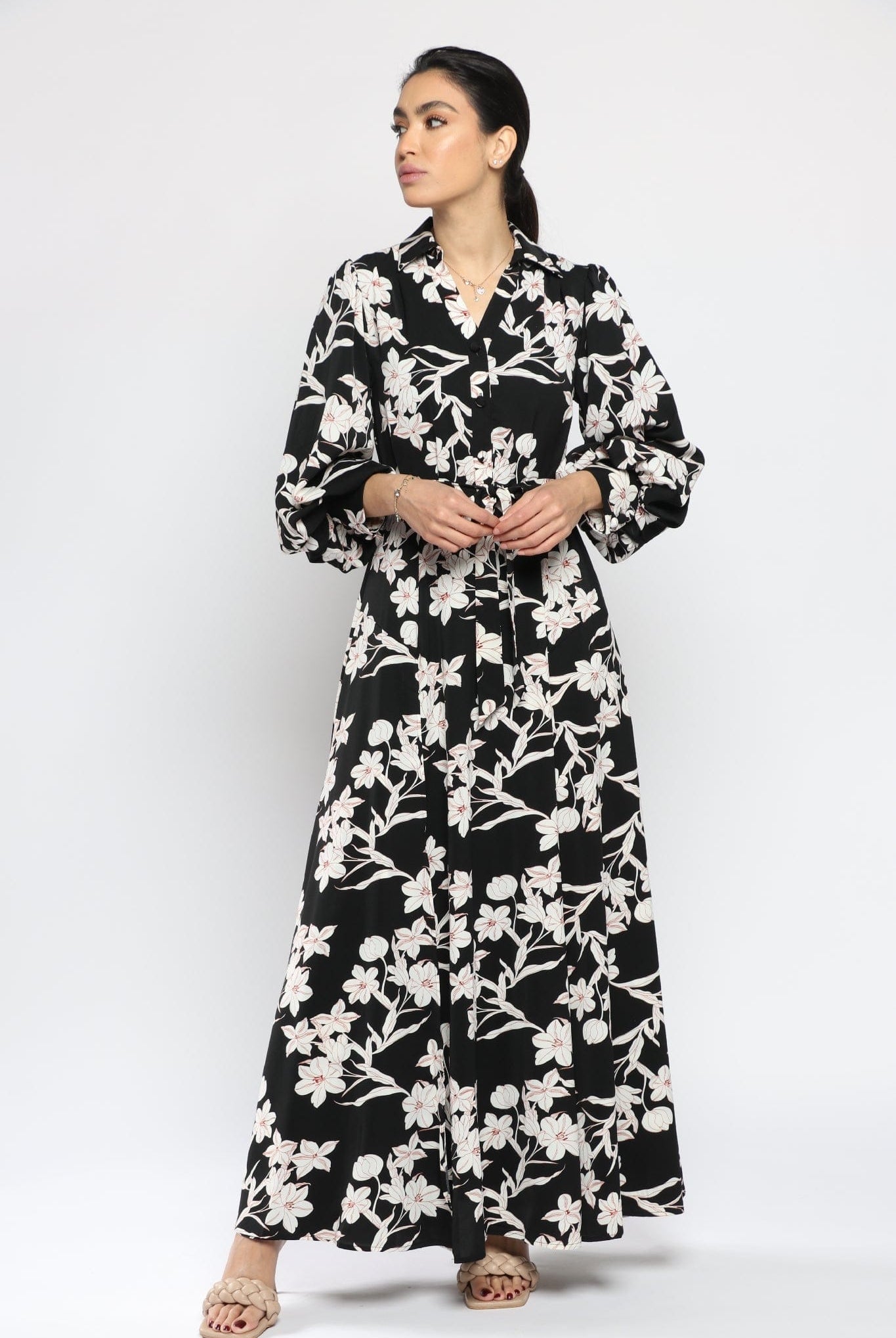 نتشي فستان طويل الأكمام ماكسي مشجر برقبة سبعة