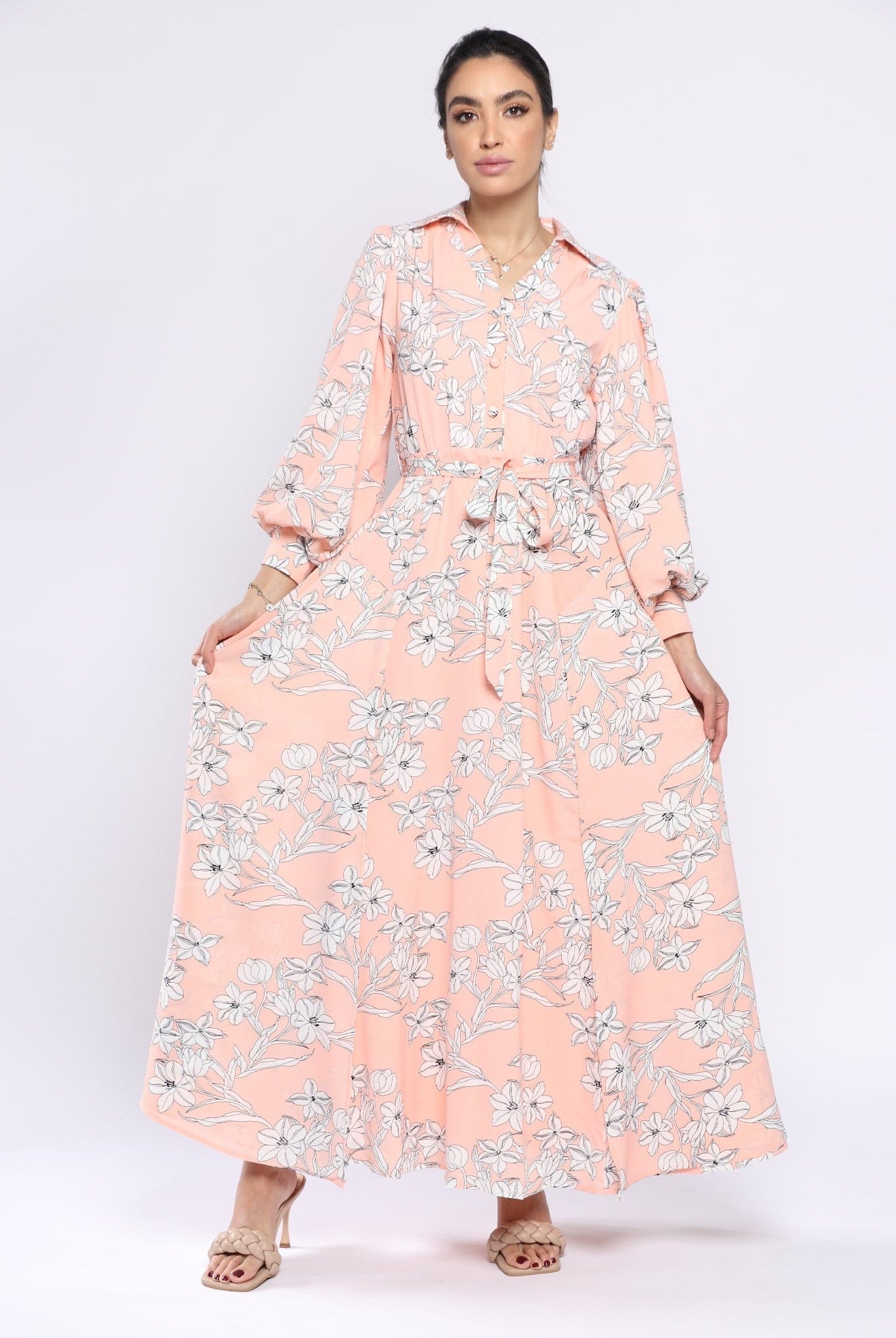 نتشي فستان طويل الأكمام ماكسي مشجر برقبة سبعة