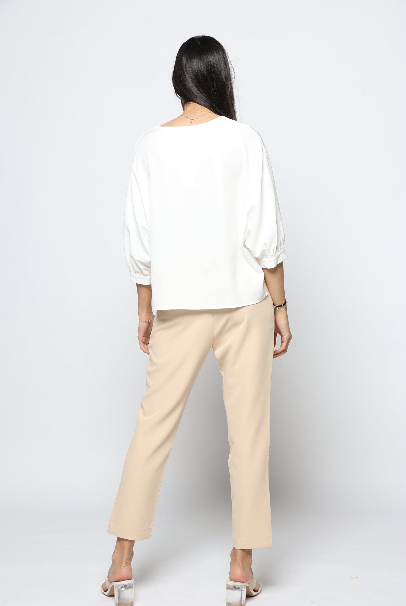 نتشي بلوزة بفتحة دائرية 3/4 كم نسائي